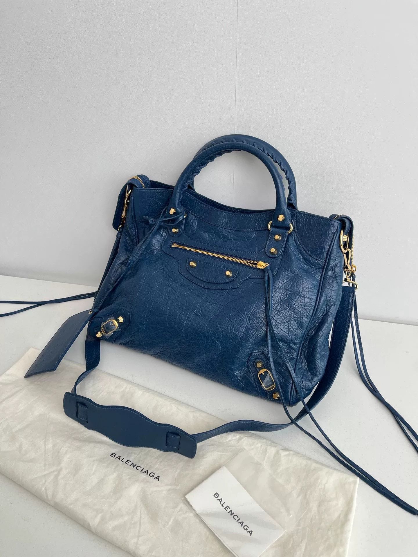 Balenciaga Pre-loved Bag Very good condition Size ONE SIZE - 1 Thumbnail