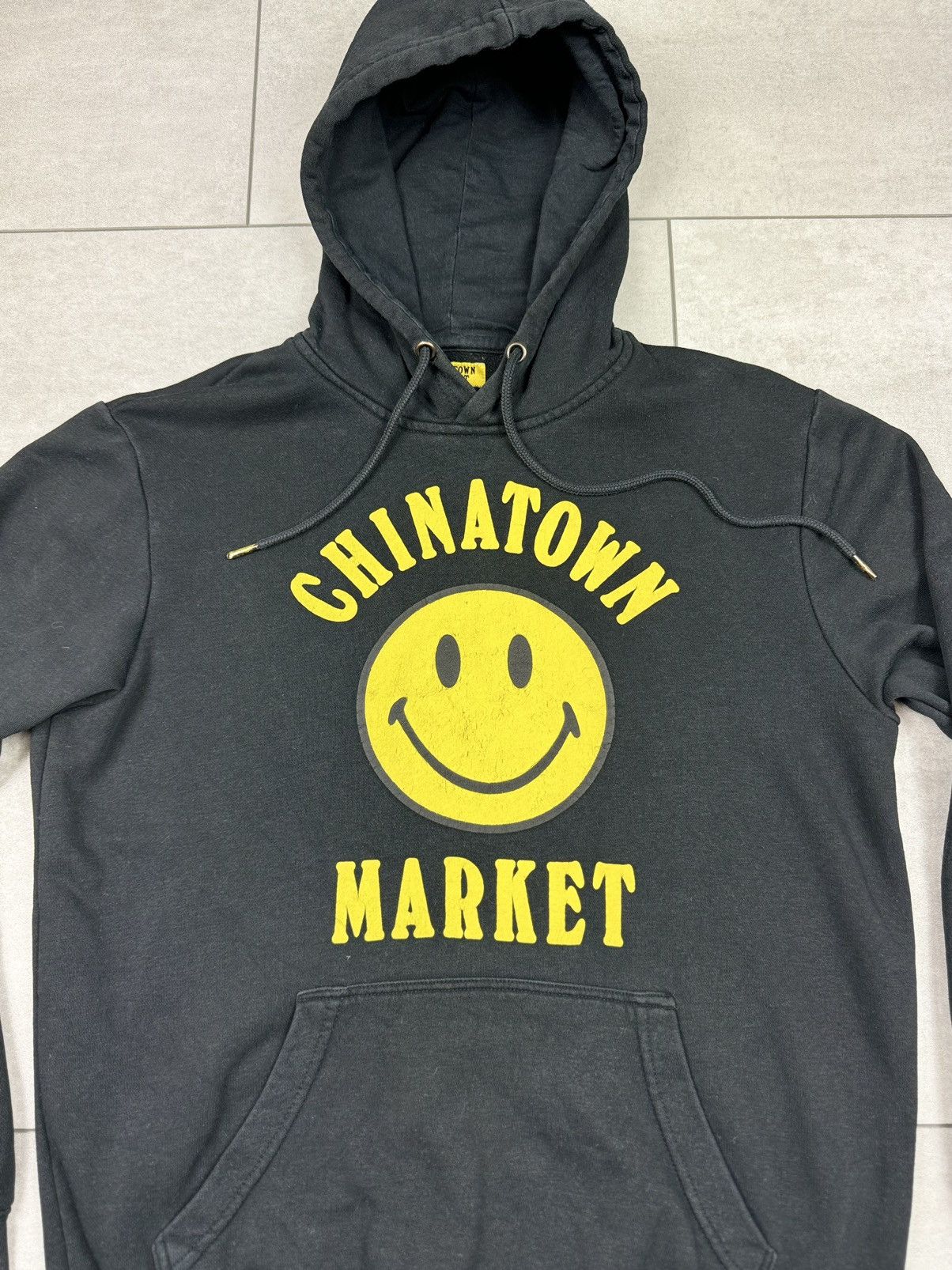 Market Chinatown smiley hoodie size M Size US M / EU 48-50 / 2 - 3 Thumbnail