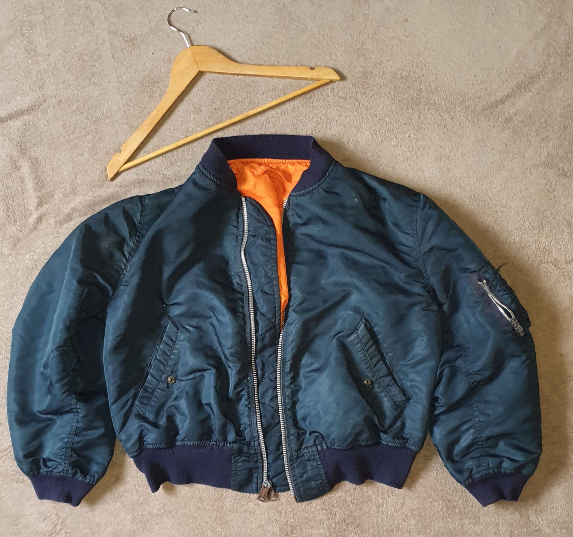 Other Vintage Alpha Industries MA-1 Flyers Bomber USA 70s 80s Size US M / EU 48-50 / 2 - 1 Thumbnail