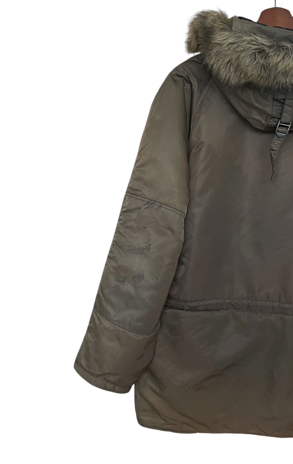 Avirex × Vintage Vintage Brand Avirex Fur Parka 1990s Size US L / EU 52-54 / 3 - 7 Thumbnail