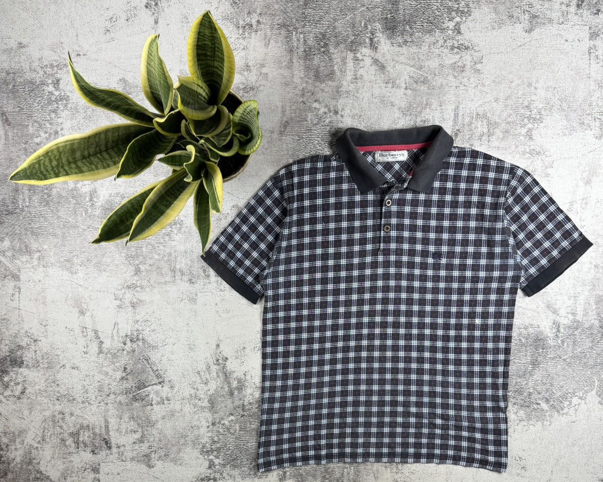 Burberry Burberrys London Men’s Large Monogram Nova Checked Jersey Retro Polo T Shirt Tee Size US L / EU 52-54 / 3 - 1 Thumbnail