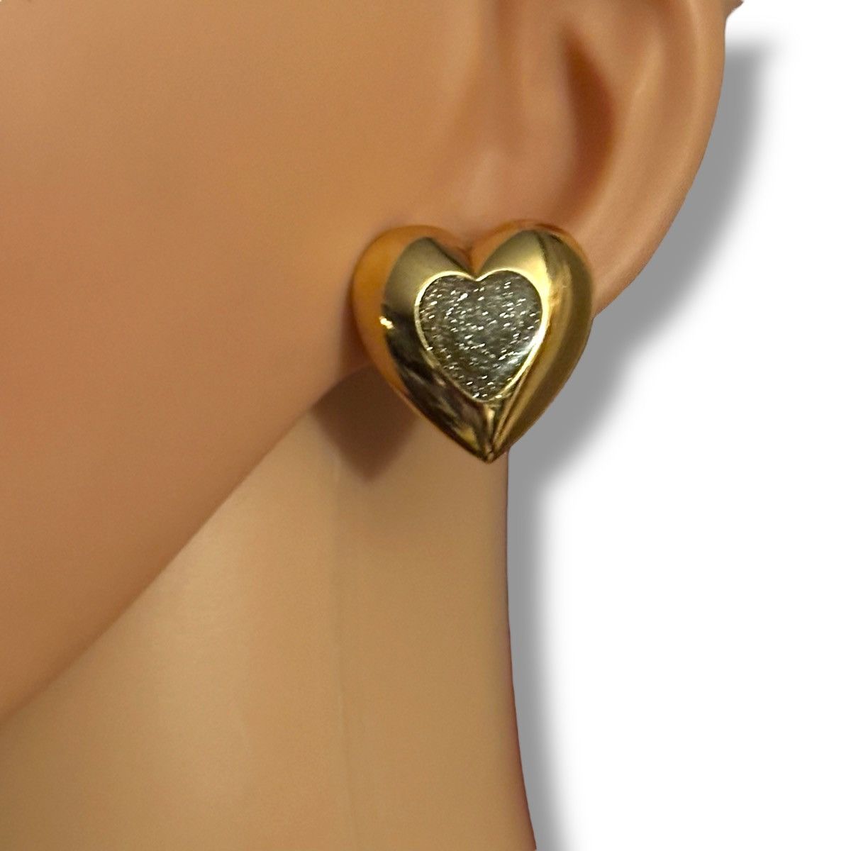 Other Gold tone glittery heart earrings Size ONE SIZE - 3 Thumbnail