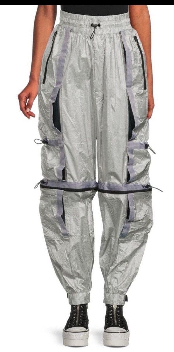 MCM ❗️NEW 🇮🇹 MCM 2/1 Convertible Cargo Pants Shorts Zip Off Unisex Size US 38 / EU 54 - 23 Thumbnail