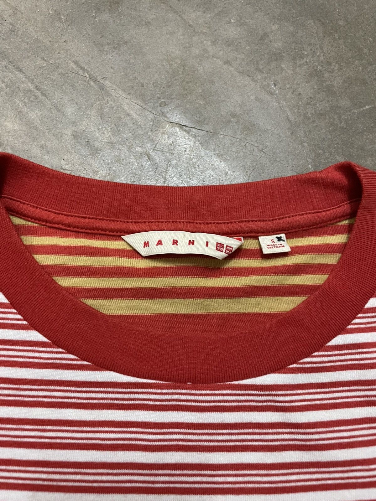Marni × Uniqlo Marni x Uniqlo Tshirt Striped Design Size US S / EU 44-46 / 1 - 3 Thumbnail