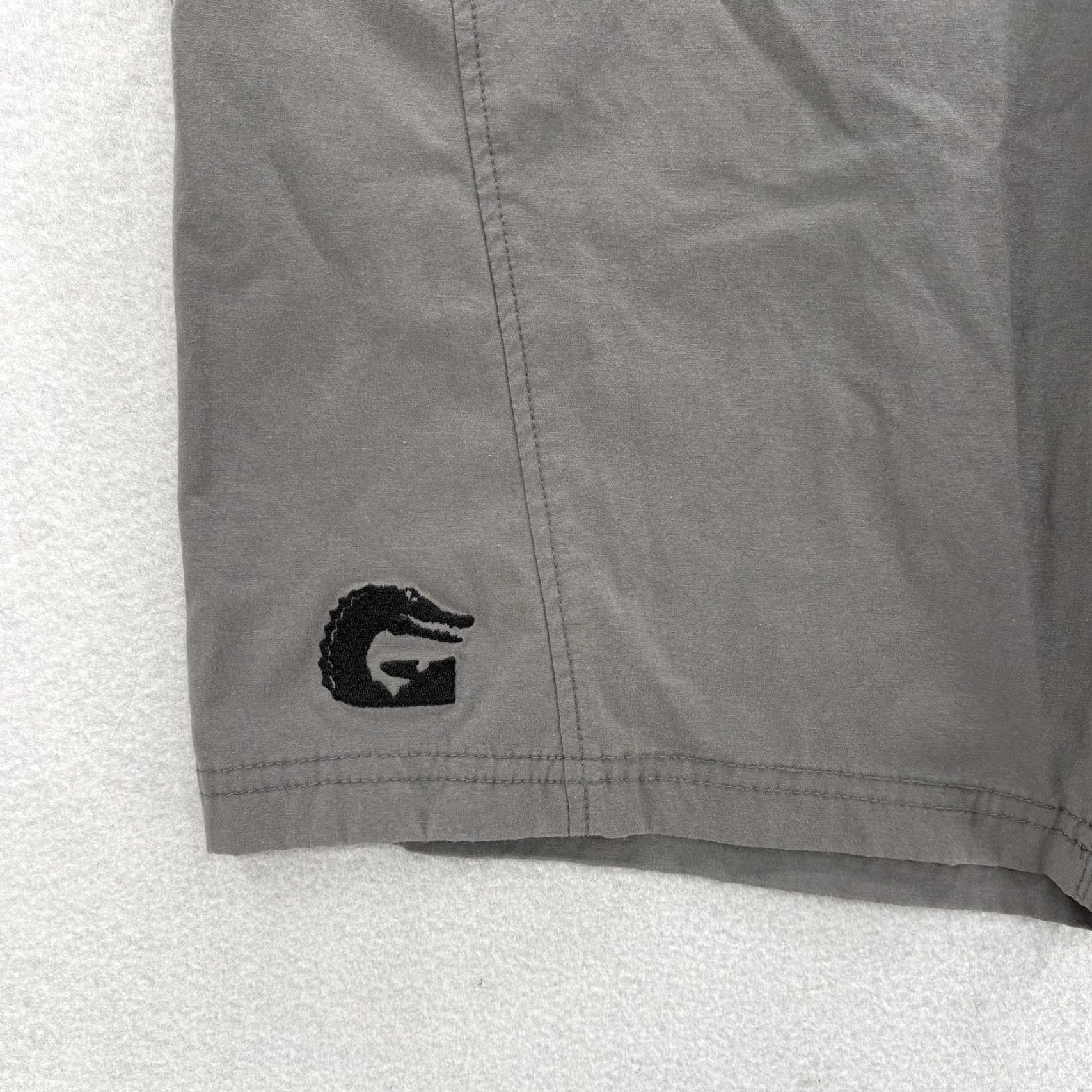 Vintage Gator Waders Mens XL Gray Stretch 10" Inseam Cargo Shorts Size US 36 / EU 52 - 2 Thumbnail