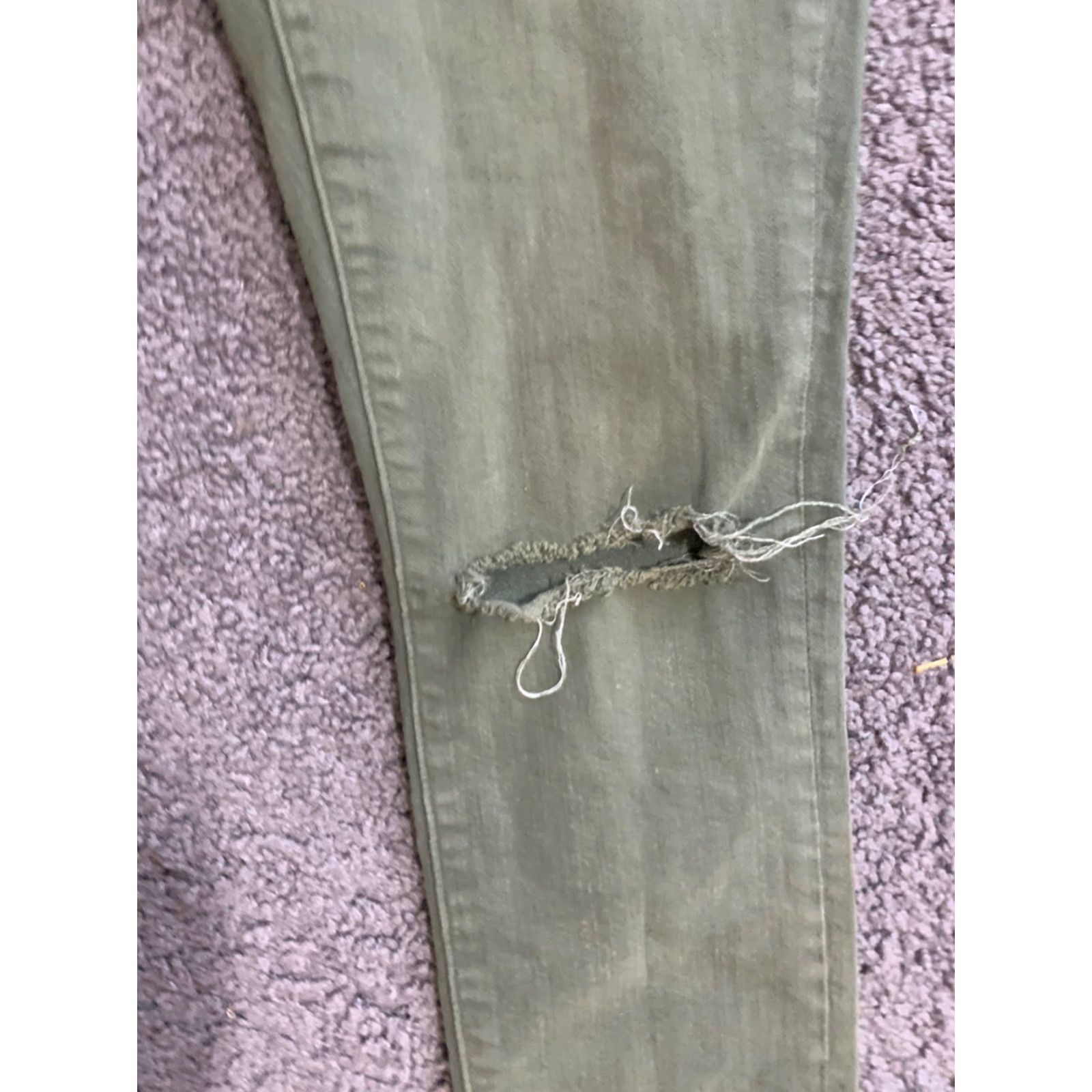 Vintage Women's Mid-Rise Jeans with Knee Slit Full Jeggings - Universal Thread - 2/26R - Green - Size 6 - Regular - 28in Inseam - Womens Size 28" / US 6 / IT 42 - 3 Thumbnail