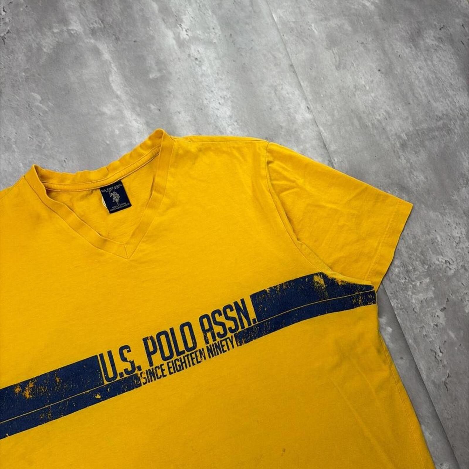U.S. Polo Assn. Y2K Yellow U.S. Polo Assn Grunge Skater T-Shirt Size US L / EU 52-54 / 3 - 5 Thumbnail