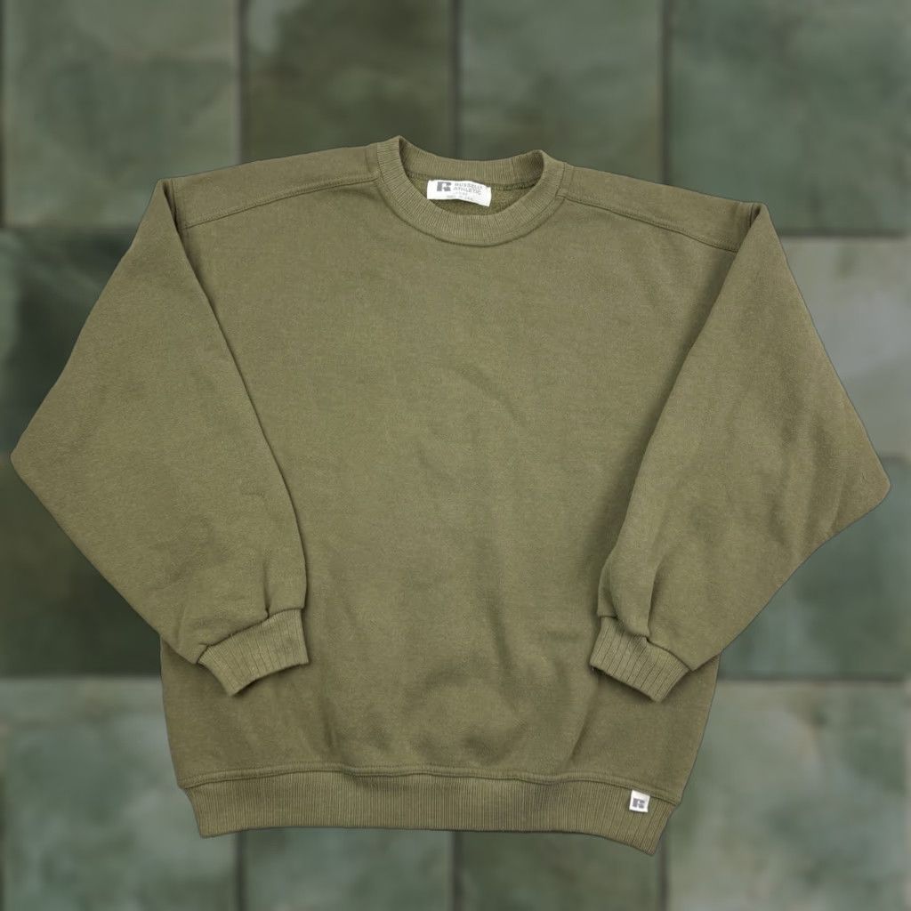 Olive VINTAGE Russell Athletic Sweatshirt Adult L Olive Green 80s 90s USA Mens Sweatshirt Pullover Crew Neck Long Sleeve Solid Polyester Cotton Size US L / EU 52-54 / 3 - 1 Thumbnail