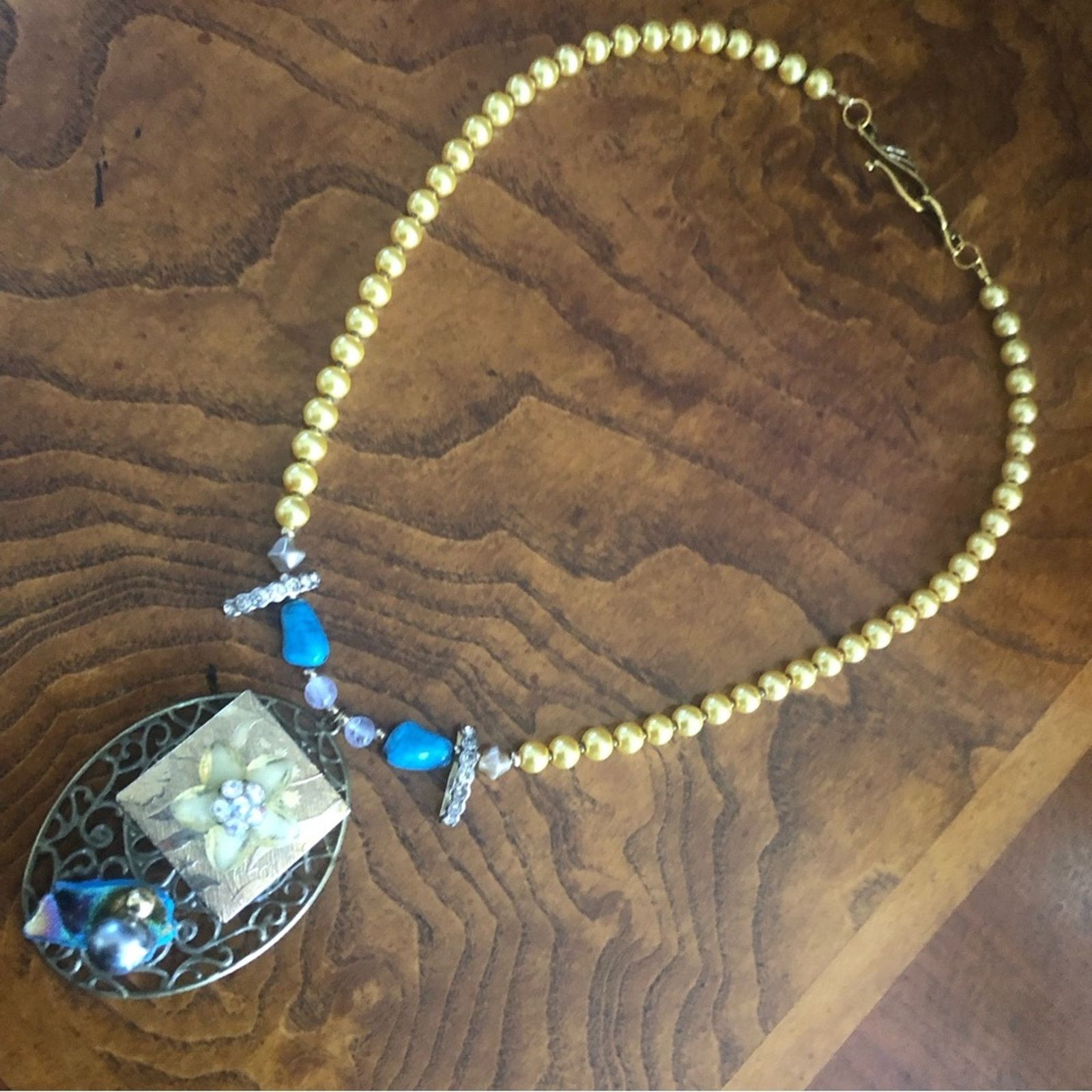 Handmade Handcrafted repurpose art glass Pearl necklace Size ONE SIZE - 8 Thumbnail