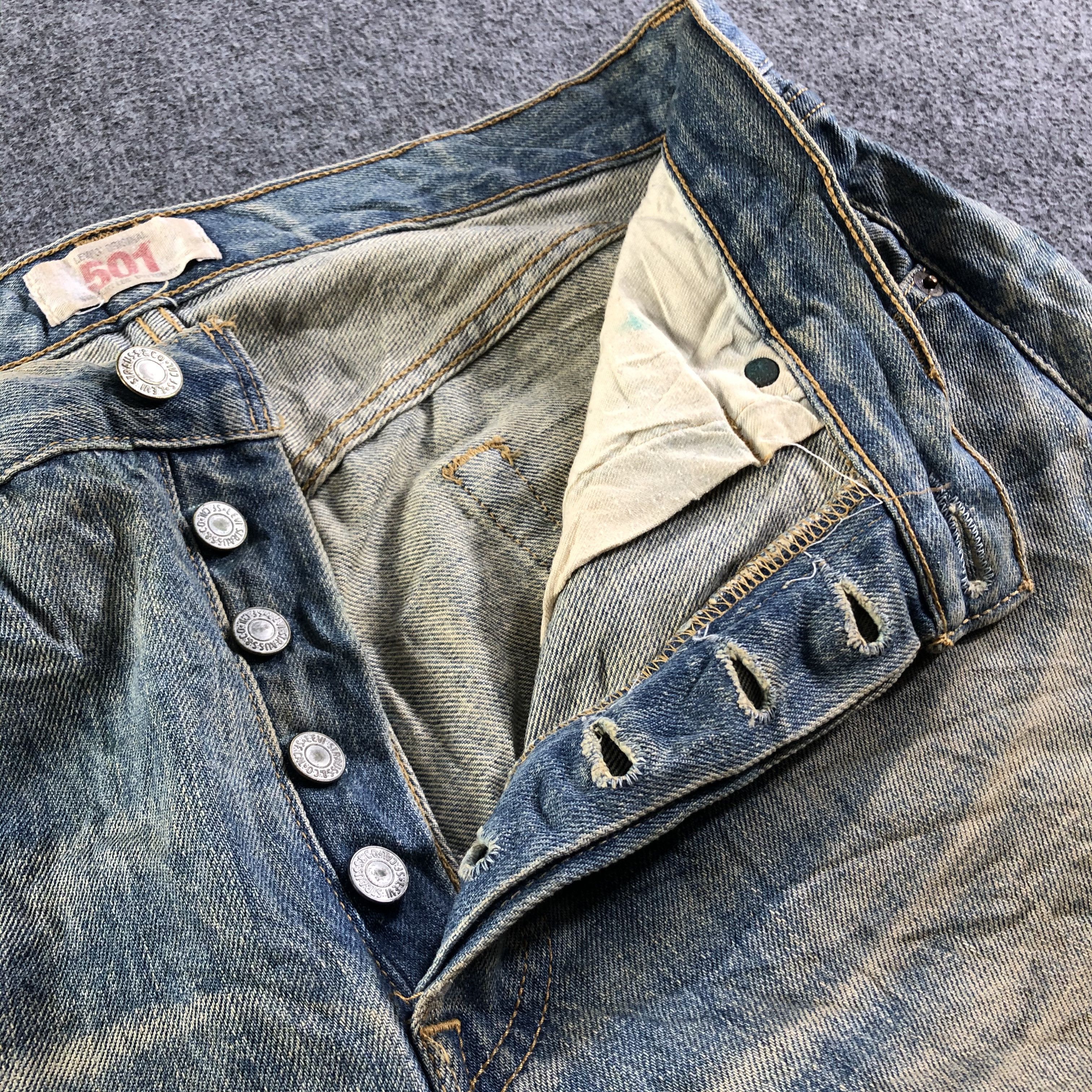 Levi's Vintage Levis 501 Jeans-J4026 Size US 33 - 9 Thumbnail
