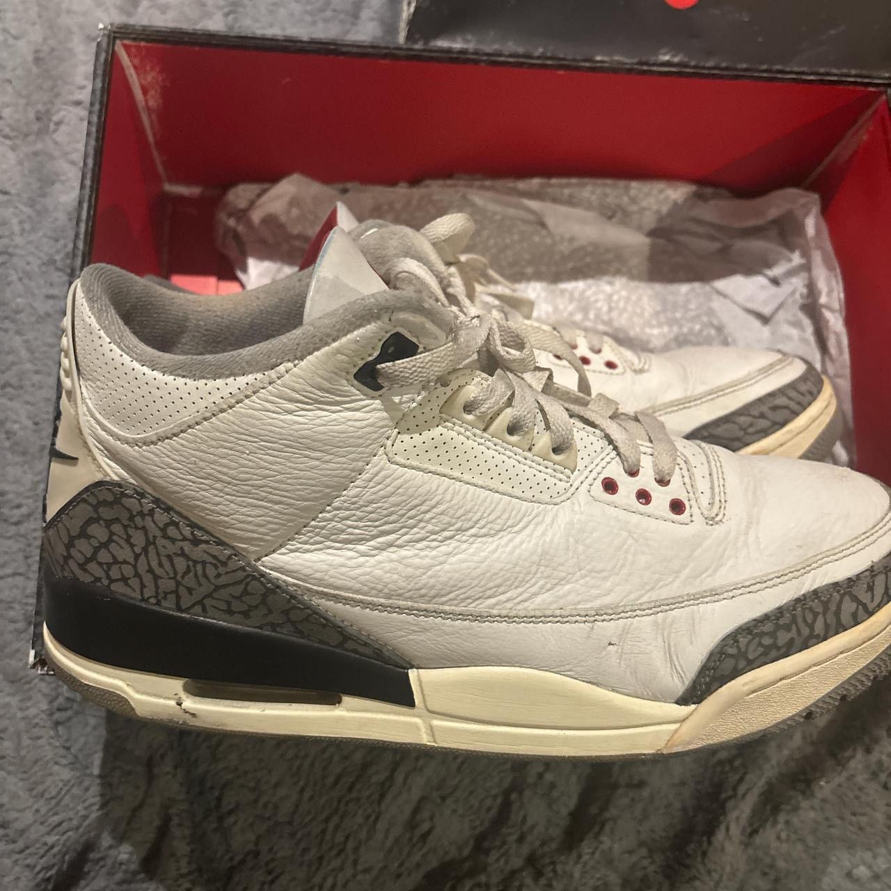 Jordan Brand Air Jordan 3 Retro 'White Cement Reimagined' Size 12.5 Size US 12.5 / EU 45-46 - 5 Thumbnail