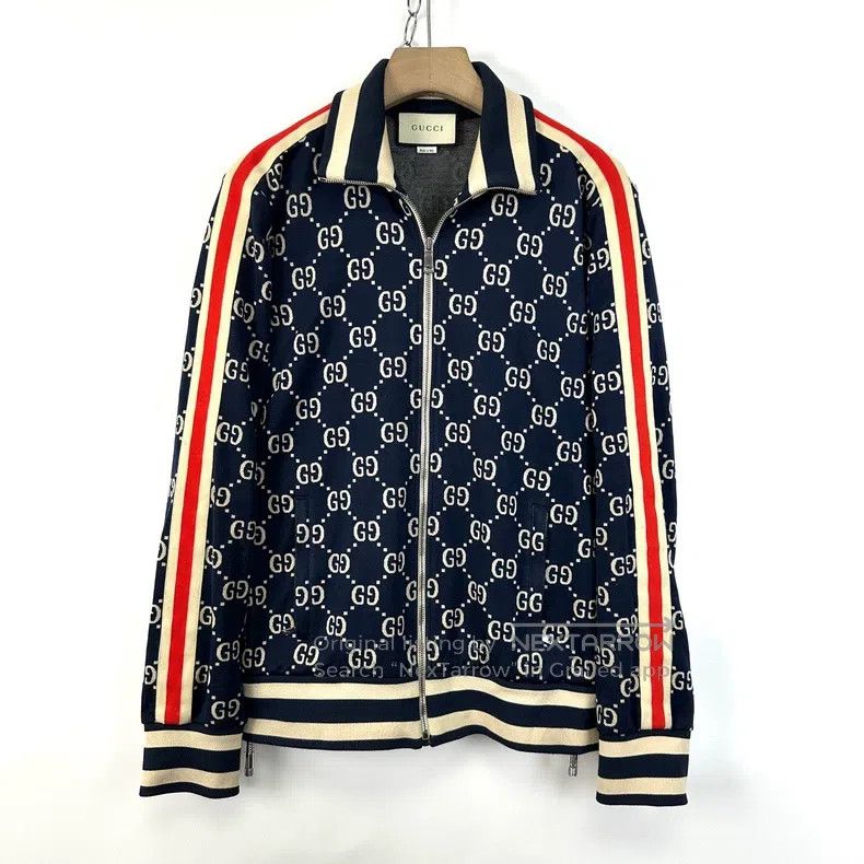 Gucci Gucci Full print double G red and white side-woven striped Size US L / EU 52-54 / 3 - 1 Thumbnail