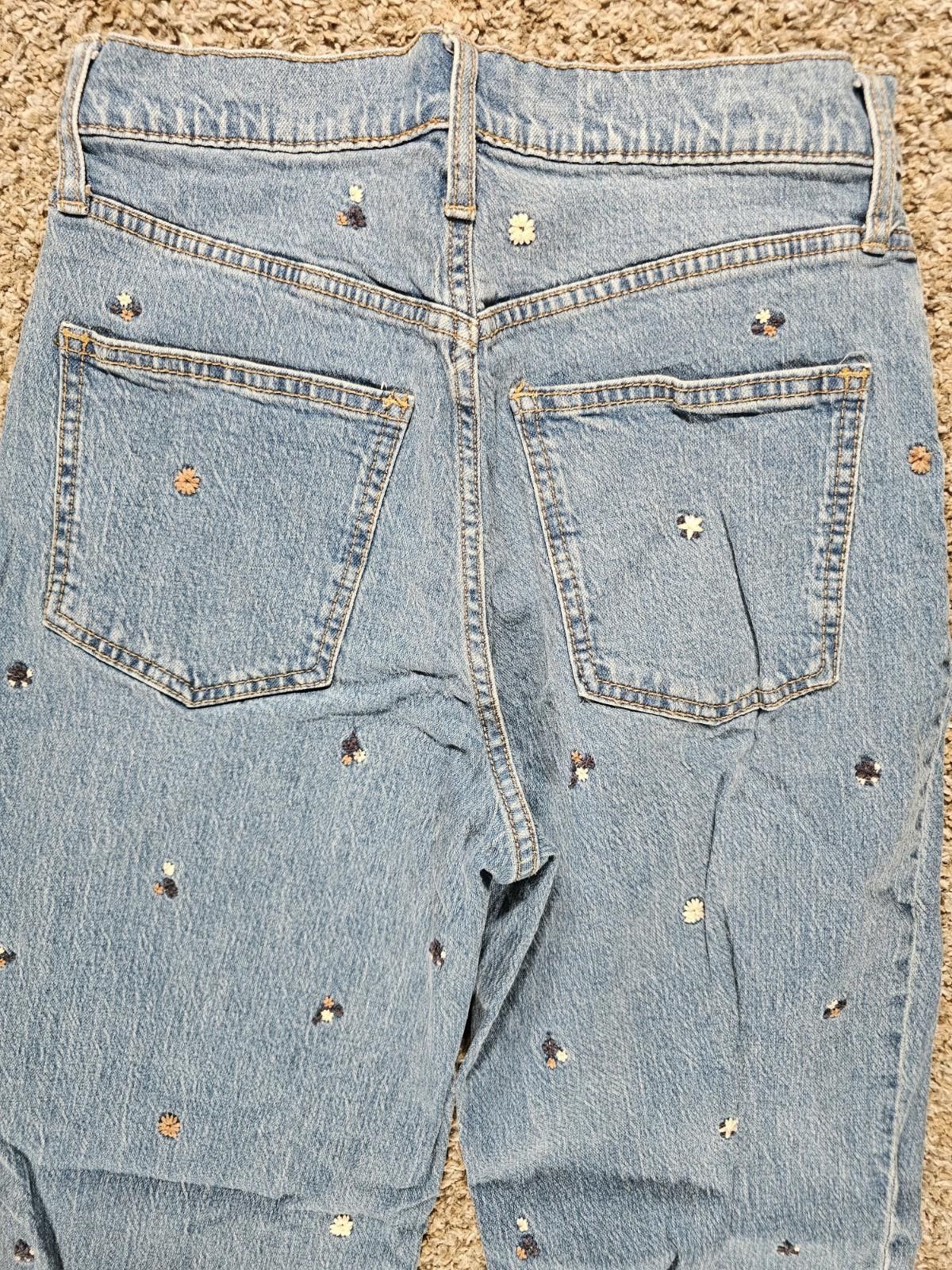 Other Universal Thread Size 4/27L Straight Jeans Light Wash Flower Size 27" / US 4 / IT 40 - 7 Thumbnail
