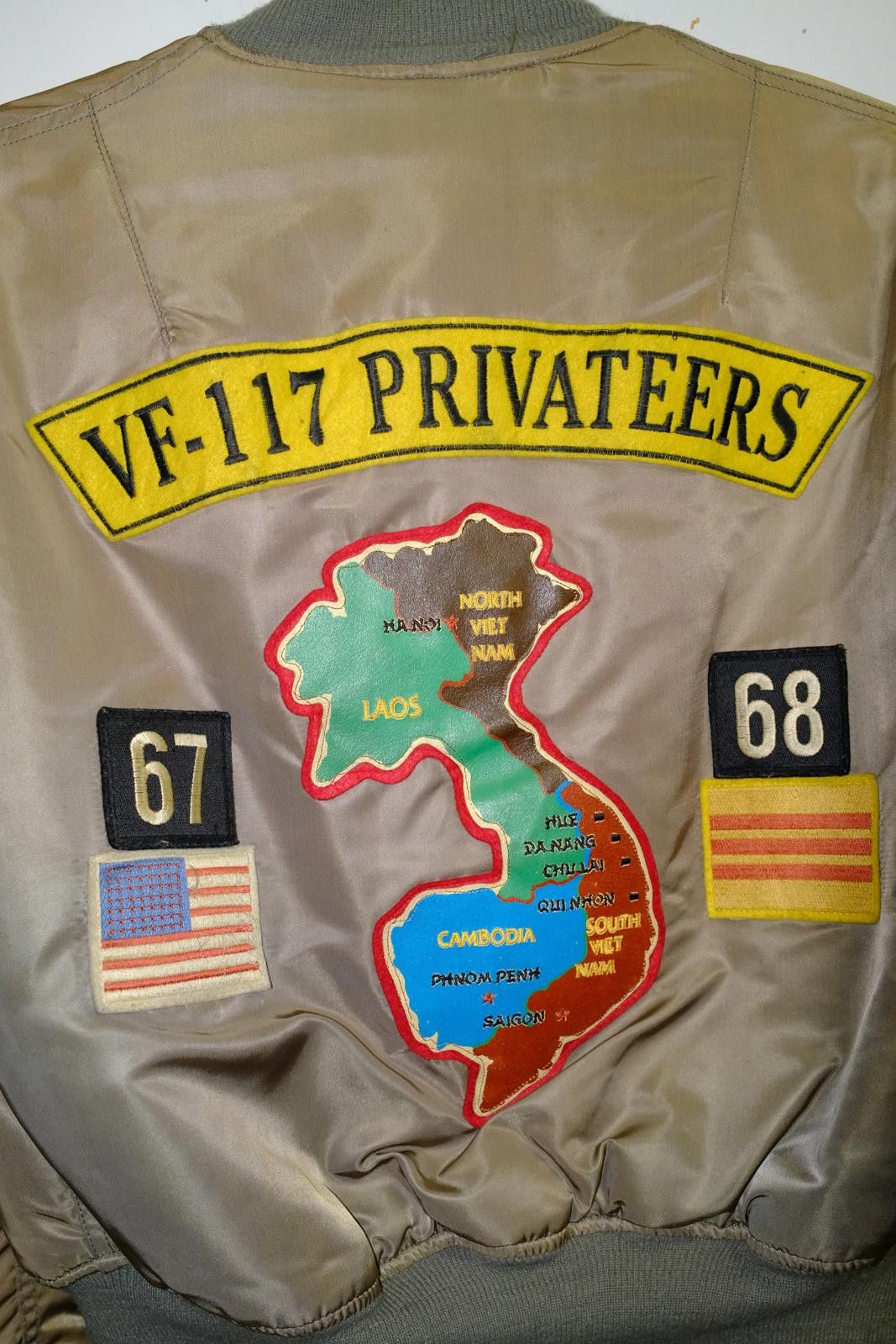 Avirex 68' Avirex VF-117 Privateers MA-1 Flight Jacket Size L / US 10 / IT 46 - 6 Thumbnail