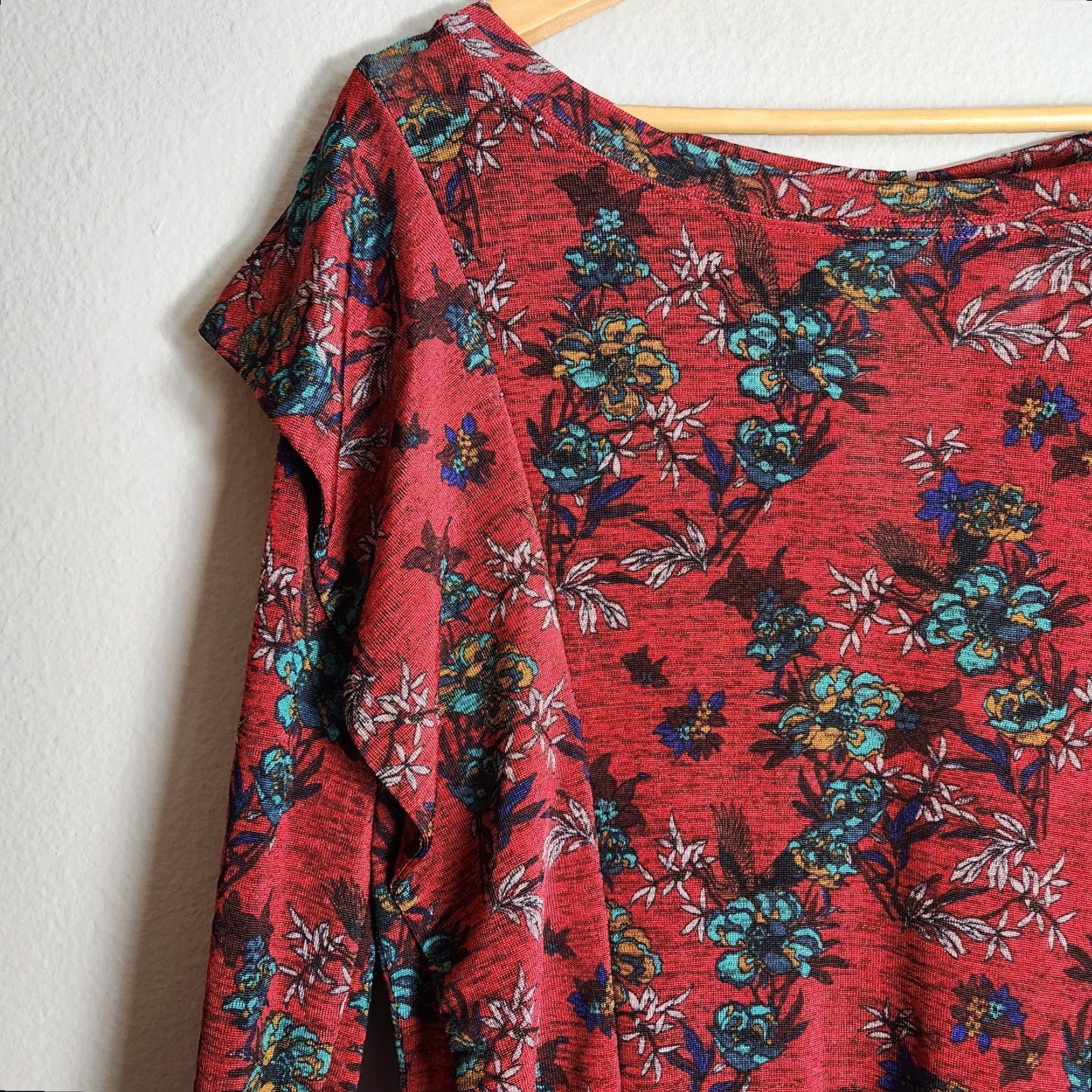 Free People Free People Dock Street Red Floral Ruffle 3/4 Sleeve Top L Women's Blouse Size L / US 10 / IT 46 - 3 Thumbnail