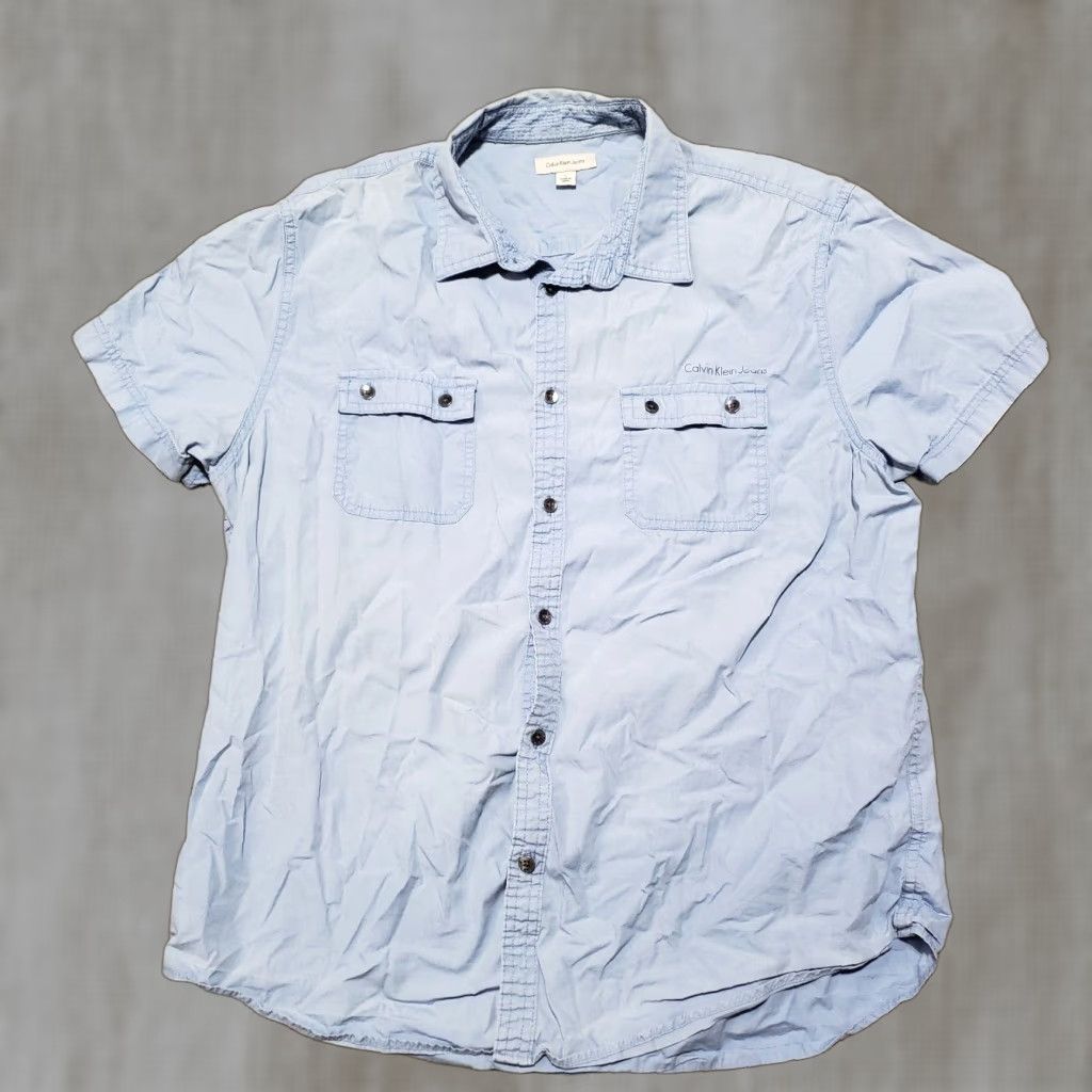 Calvin Klein Calvin Klein Jeans Shirt Blue Short Sleeve Button-Up Pockets Adult Men Large Size US L / EU 52-54 / 3 - 1 Thumbnail