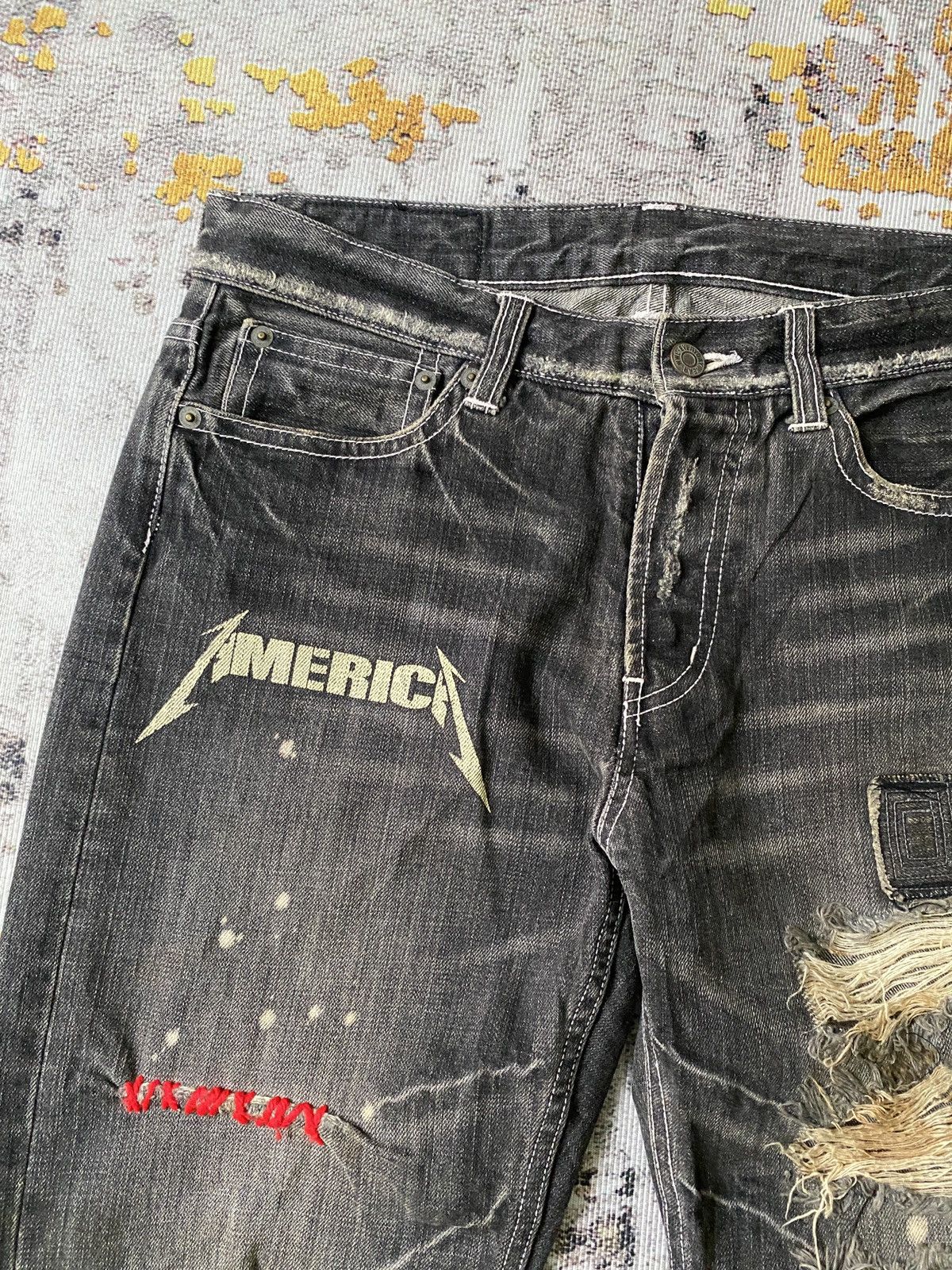 Undercover World Wide Love Japan Distressed Red Yarn Undercover Style Size US 30 / EU 46 - 8 Thumbnail