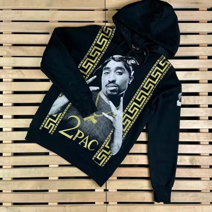 Band Tees × Rap Tees × Vintage Mens Hoodies 2Pac TuPac Vintage Big Print Size M Size US M / EU 48-50 / 2 - 1 Thumbnail