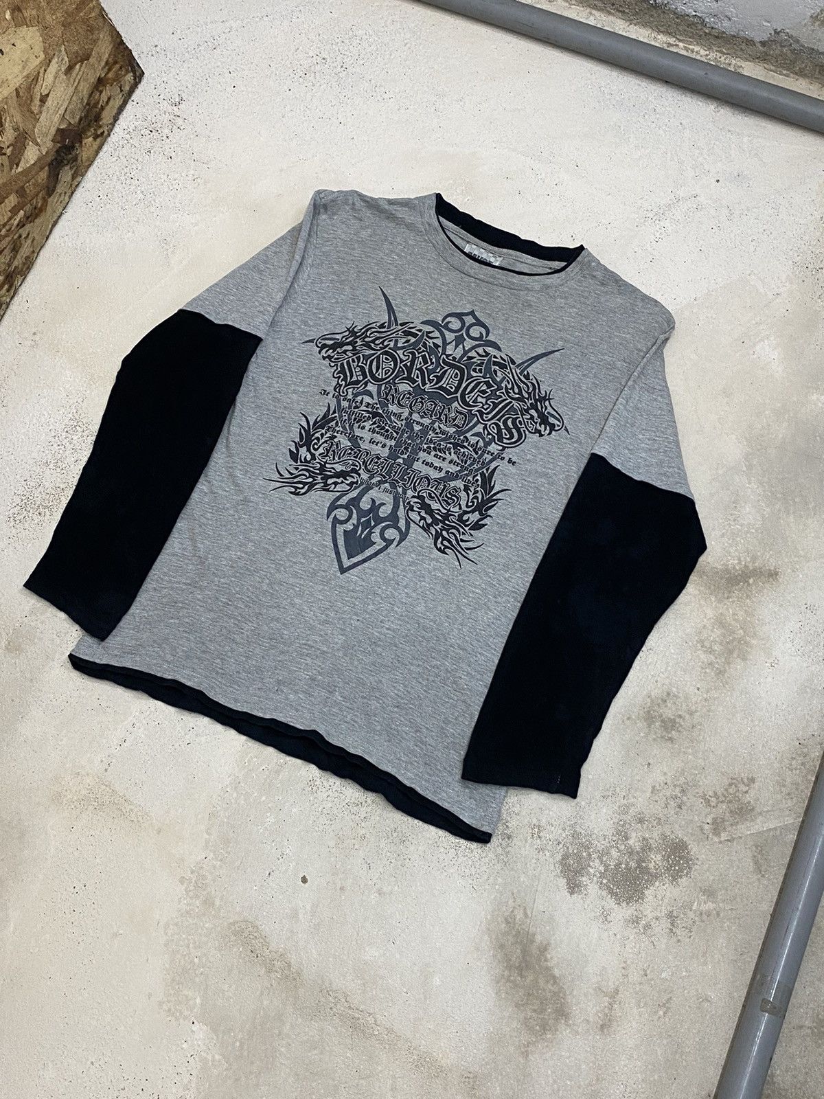 20471120 Thrash Pavot Brand Art Sword Bordees Regard Poem Motivate Size US S / EU 44-46 / 1 - 2 Thumbnail