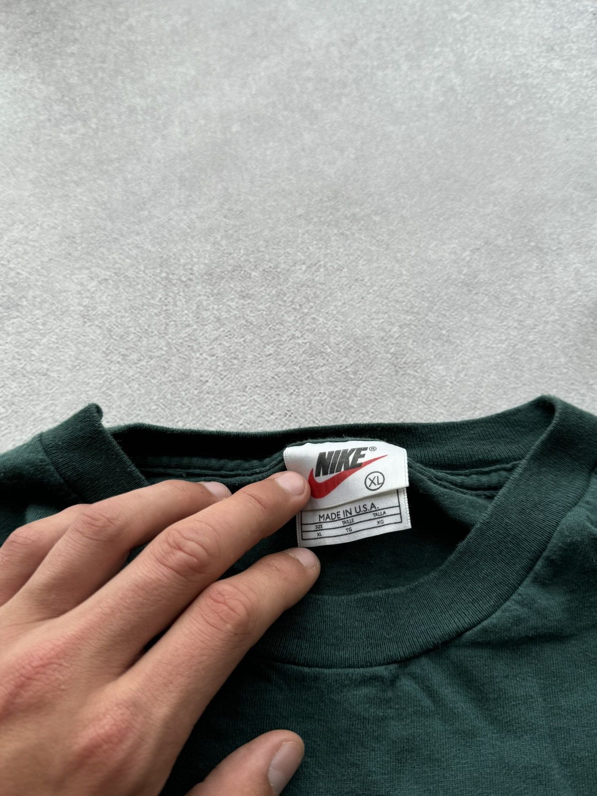 Nike Vintage Nike distressed Y2K long sleeve Size US XL / EU 56 / 4 - 8 Thumbnail