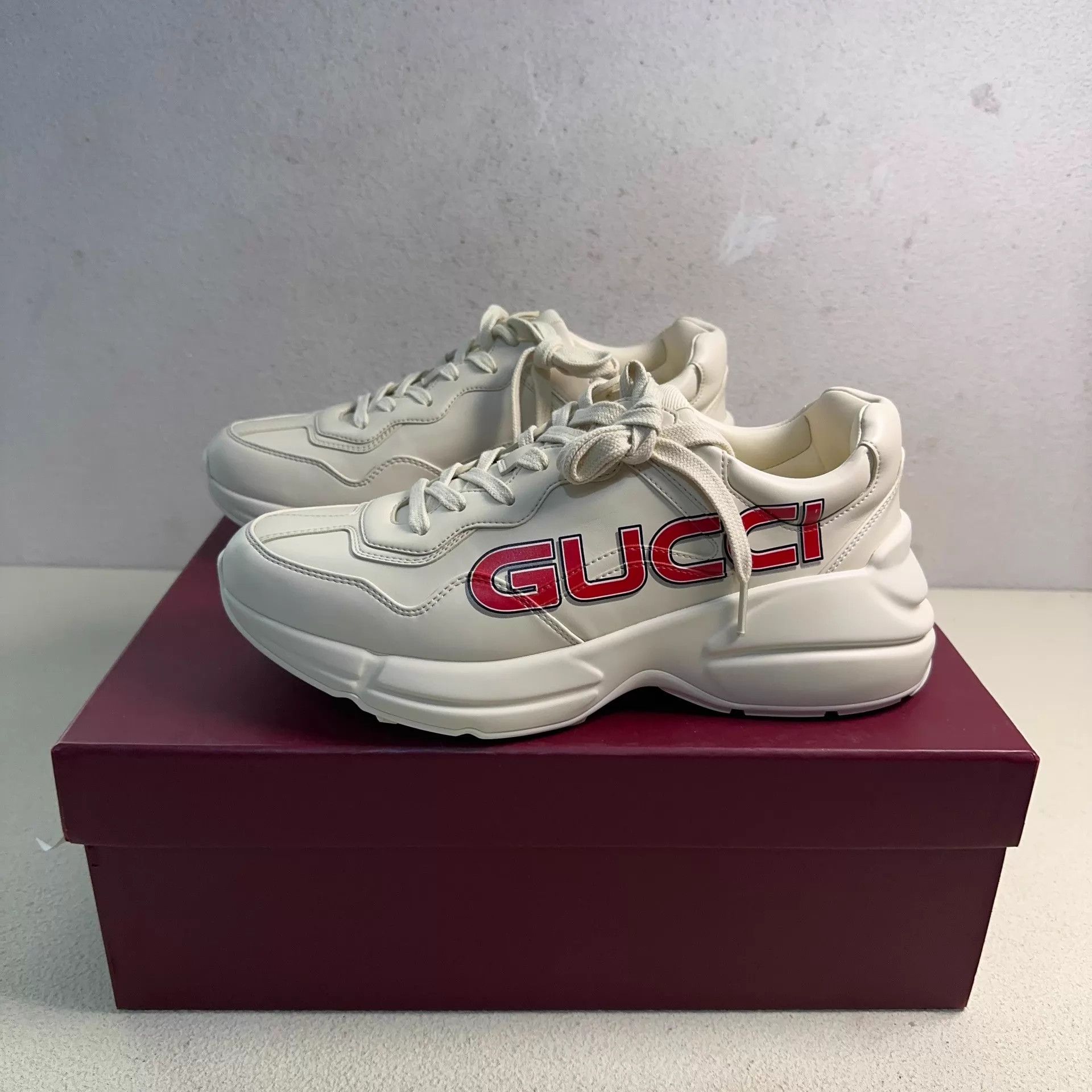 Gucci GUCCI Rhyton Off-White Red Logo Dad Shoe US 41.5 Size US 8.5 / EU 41-42 - 1 Thumbnail