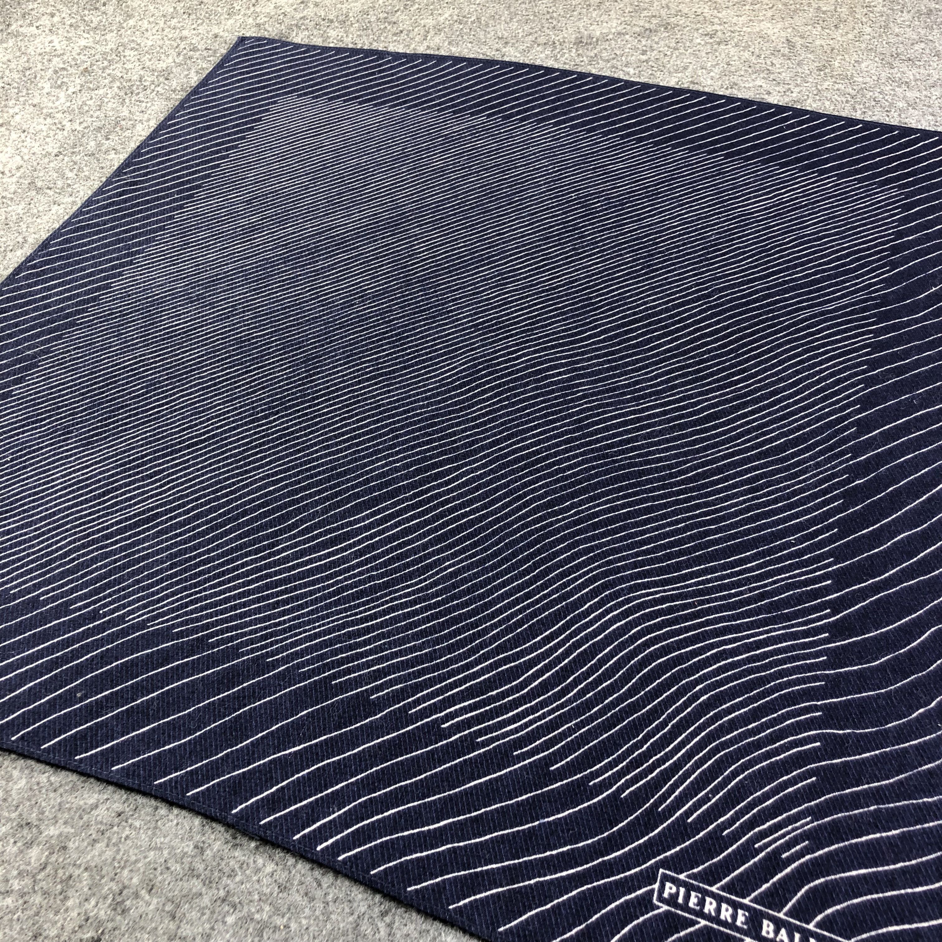 Pierre Balmain × Vintage Pierre Balmain Handkerchief Neckerchief Bandana H2265 Size ONE SIZE - 3 Thumbnail