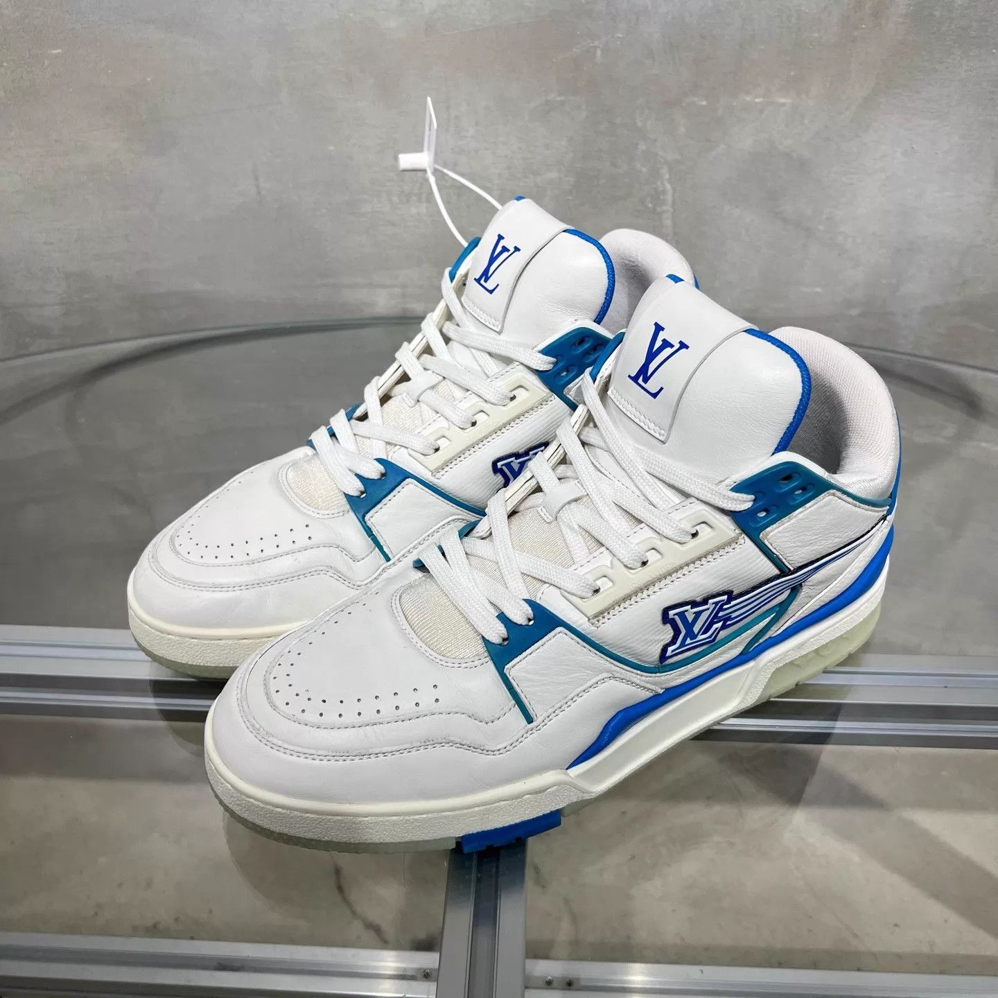 Louis Vuitton LV Trainer High Top White Blue UK8.5/42.5 Size US 9.5 / EU 42-43 - 2 Thumbnail