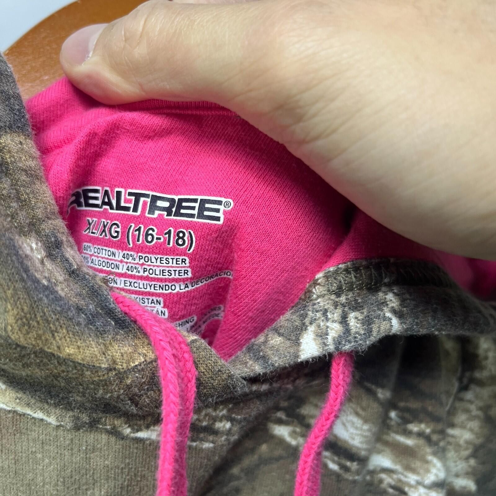 Realtree Vintage Real Tree Camo Hoodie Youth MEdium Size US XL / EU 56 / 4 - 5 Thumbnail