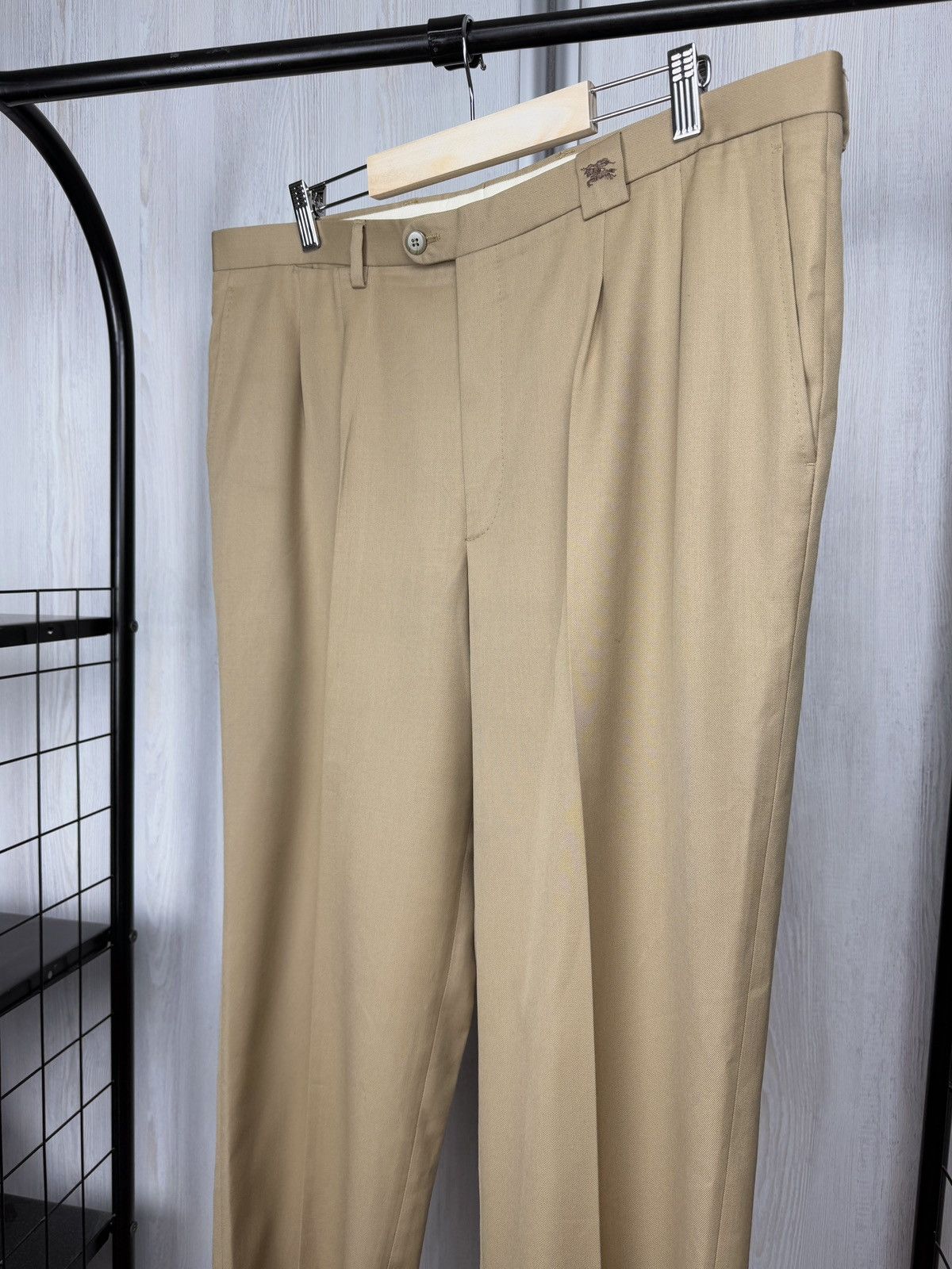 Burberry Burberry’s of London vintage small logo baggy wide pants 50 Size US 40 / EU 56 - 4 Thumbnail