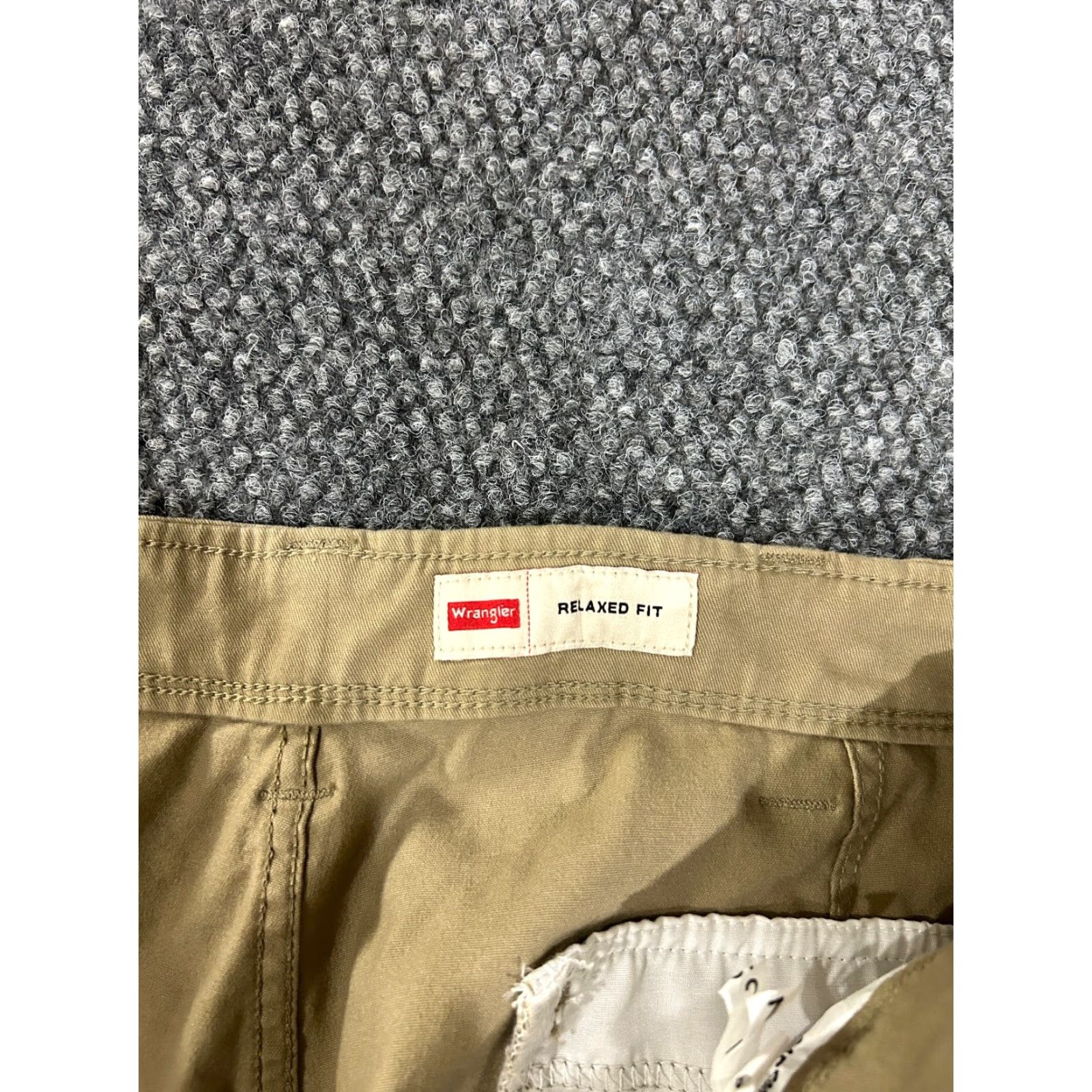 Wrangler Wrangler Cargo Pants Mens 44x32 Beige Regular Relaxed Straight Cargo Pocket Cotton Spandex Workwear Casual Pockets Size US 44 / EU 60 - 6 Thumbnail