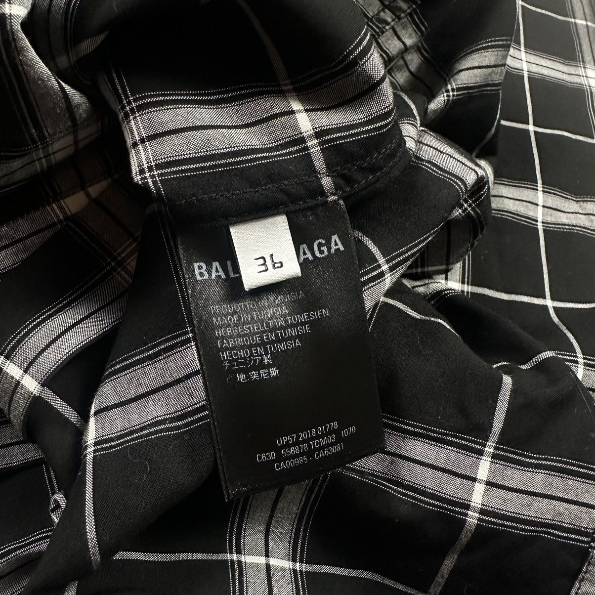 Balenciaga Balenciaga plaid back logo shirt Size US M / EU 48-50 / 2 - 8 Thumbnail