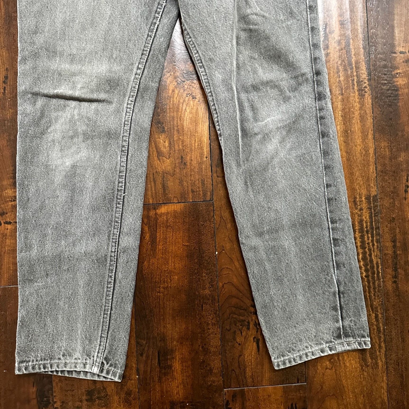 Levi's VTG Levi's 501 Jeans 27x30 Button Fly Grey Wash Straight Mens 90s Vintage USA Tag XX Act Faded Size US 27 - 3 Thumbnail