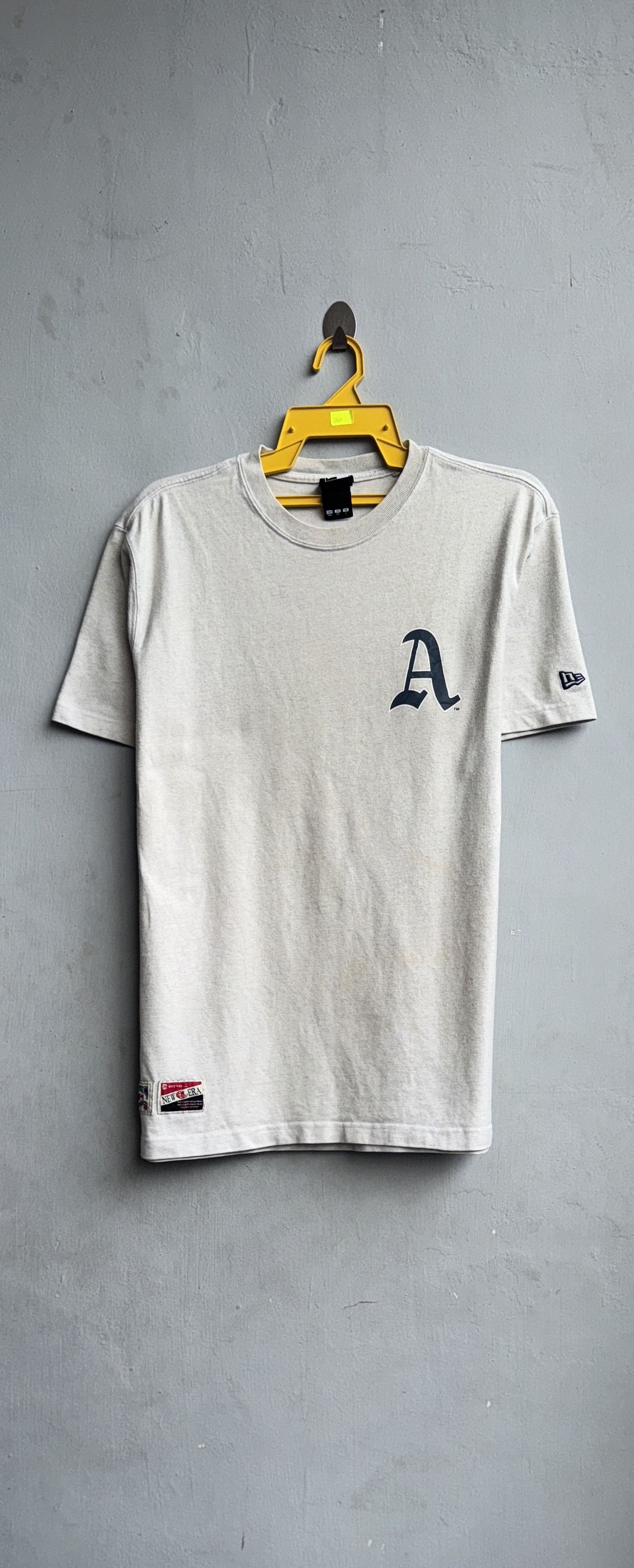 New Era MLB Oakland A's Athletic New Era T-shirt Size US L / EU 52-54 / 3 - 6 Thumbnail