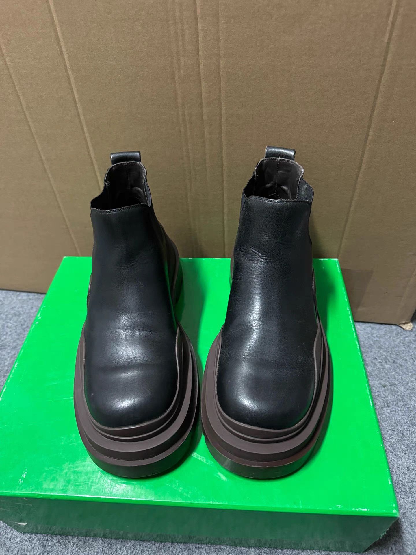 Bottega Veneta Bottega Veneta Chelsea Boots K6 Size US 7 / IT 37 - 2 Thumbnail
