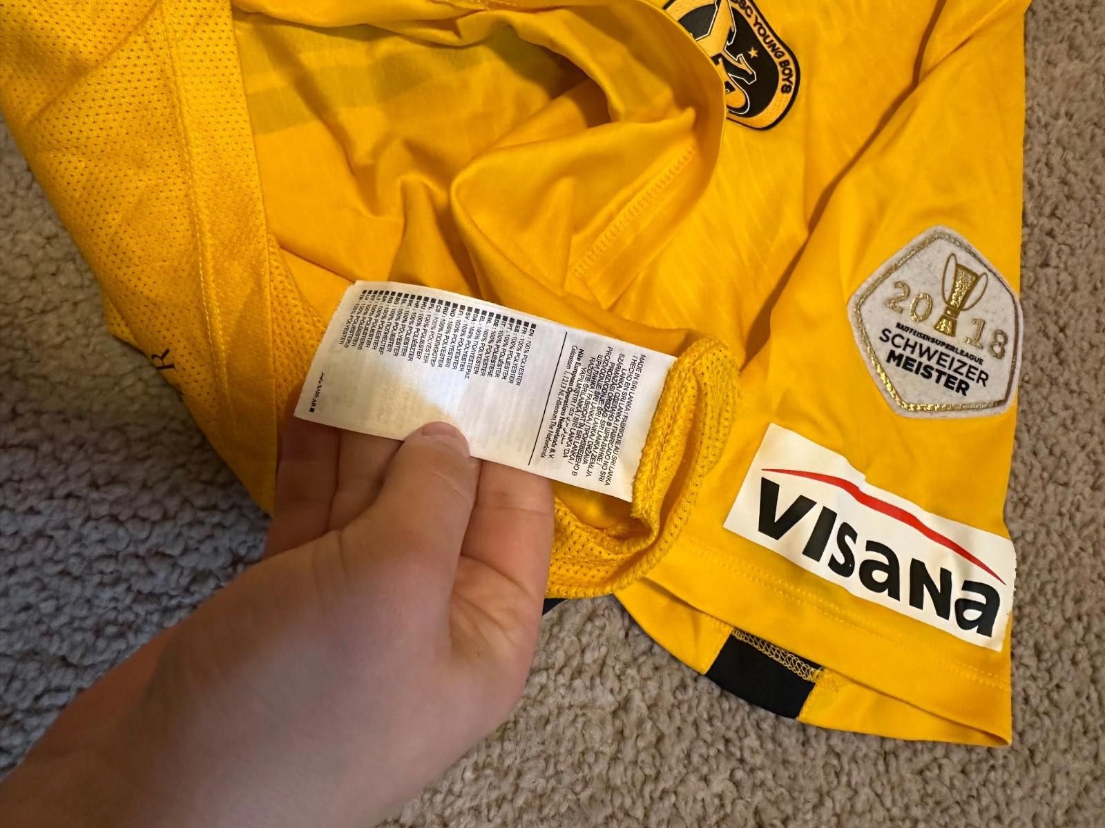 Nike Nike Young Boys 2018/19 Home Football Shirt Soccer Jersey Size US M / EU 48-50 / 2 - 6 Thumbnail