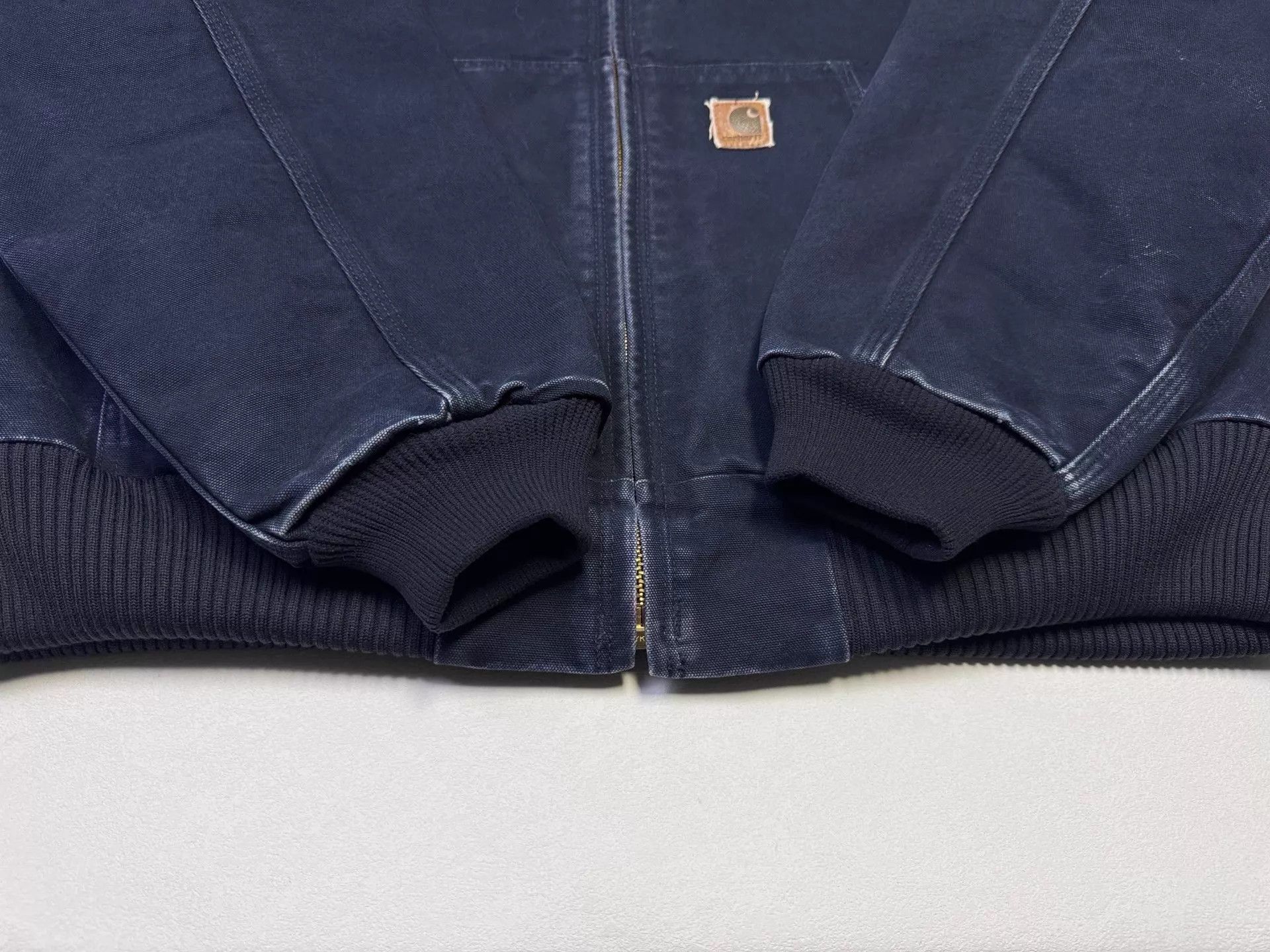 Carhartt Carhartt J130 Vintage Hooded Work Jacket Midnight Blue L Size US L / EU 52-54 / 3 - 3 Thumbnail