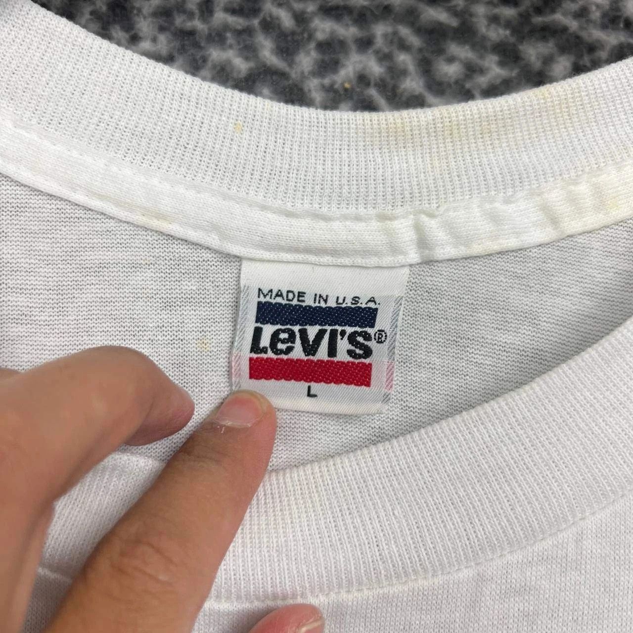 Levi's Vintage Levi's Shirt White Long Sleeve Crew Neck L Size US L / EU 52-54 / 3 - 7 Thumbnail