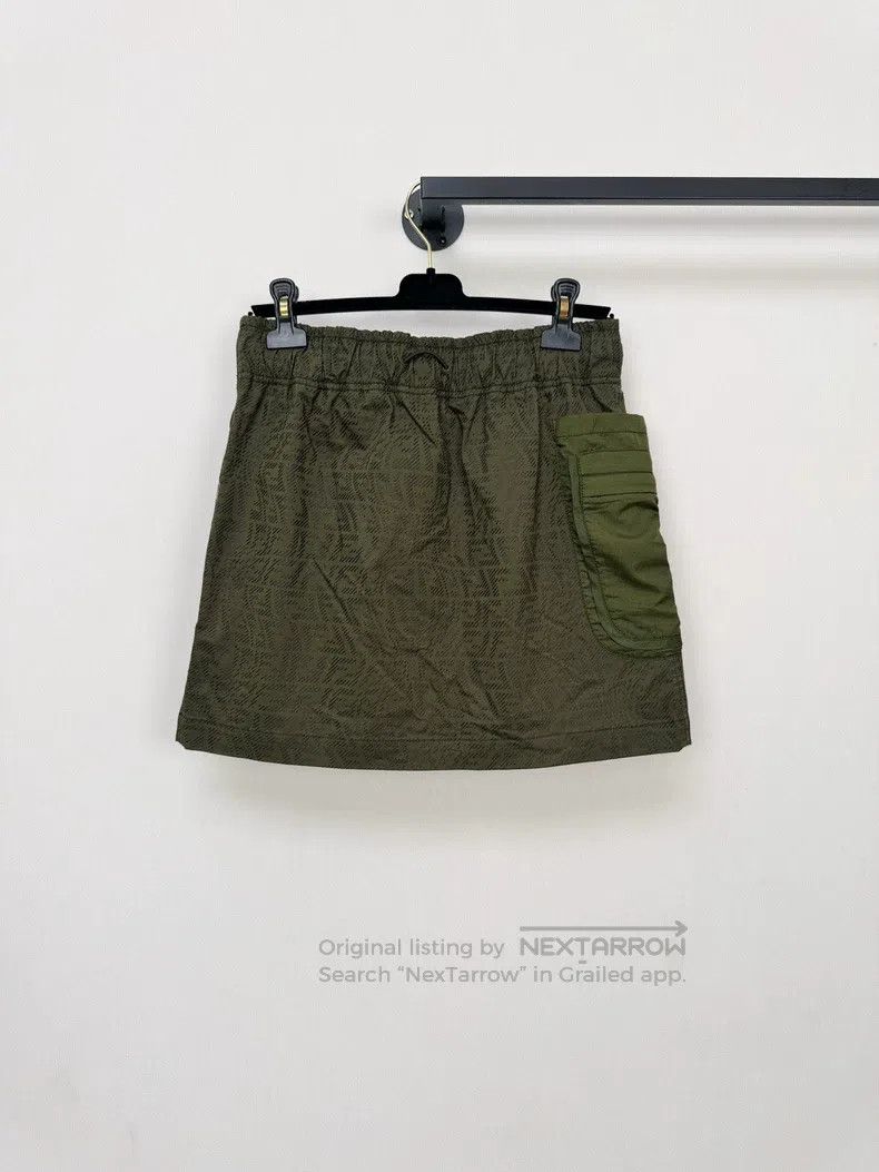 Fendi Fendi Skirt Size 27" / US 4 / IT 40 - 3 Thumbnail