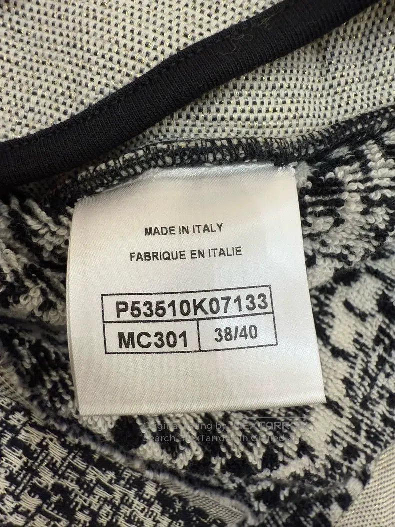 Chanel Chanel Black and white plaid cloak jacket Size XS / US 0-2 / IT 36-38 - 6 Thumbnail