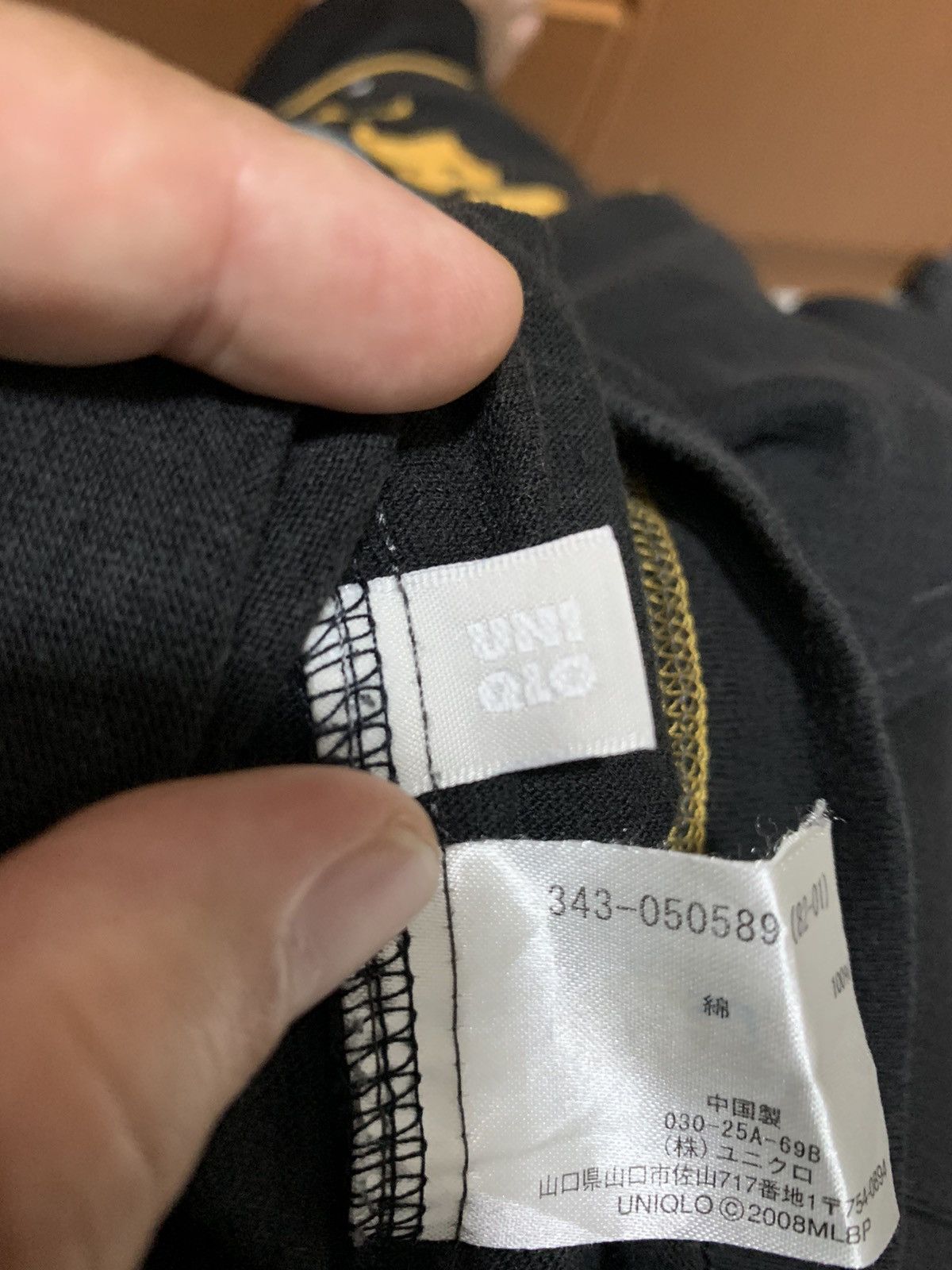 Uniqlo Vintage Y2K Uniclo MLB Pitttsburgh Pirates T-Shirt Size US XL / EU 56 / 4 - 10 Thumbnail