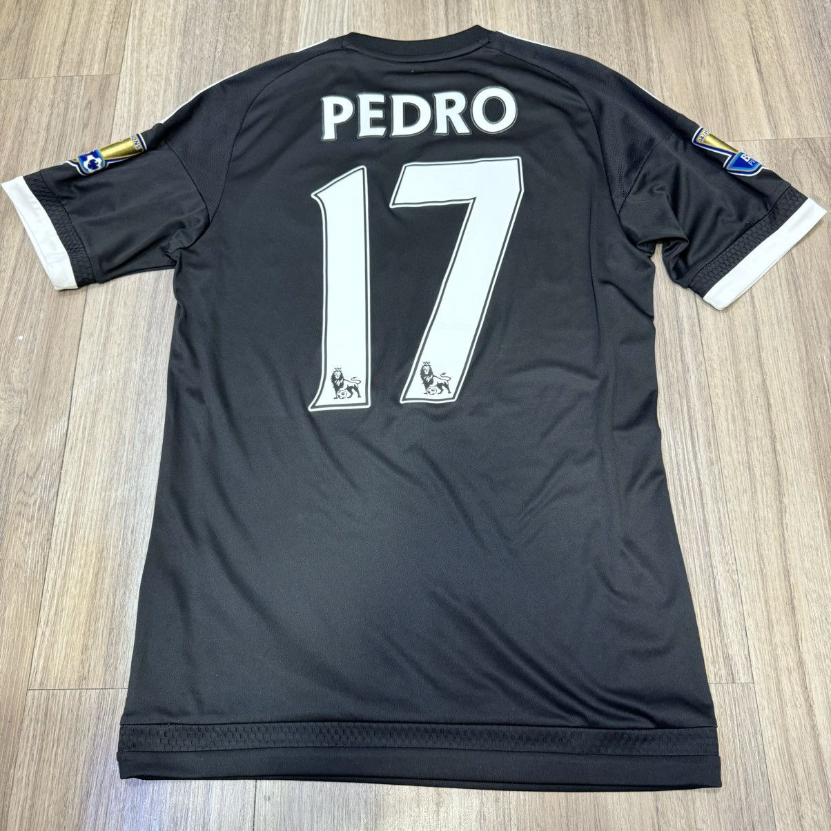 Chelsea Soccer Chelsea 15/16 3rd away shirt #17 Pedro Size US XS / EU 42 / 0 - 2 Thumbnail