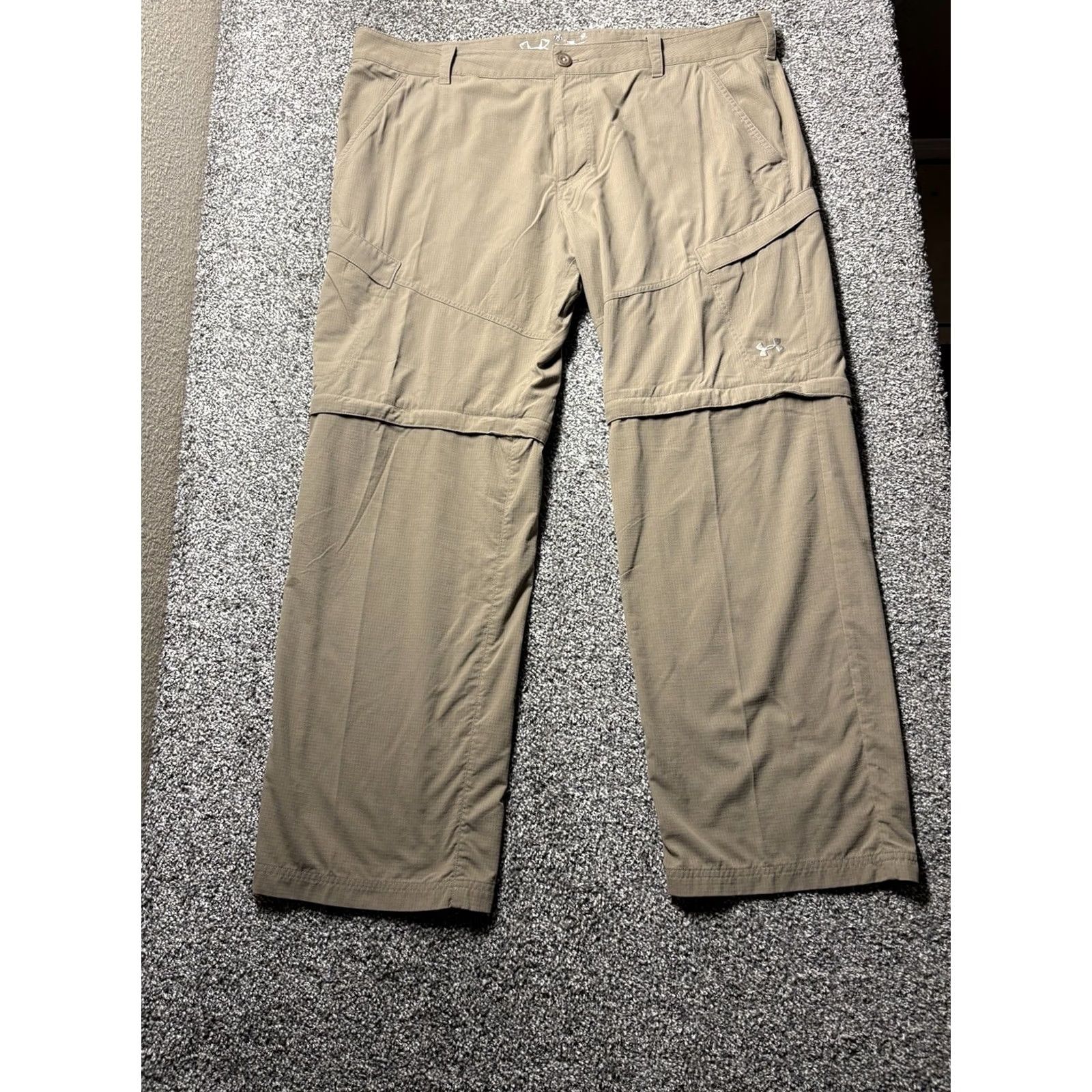 Under Armour Under Armour Ripstop Pants Mens 42x32 Beige Cargo Convertible Hooded? No. Size US 42 / EU 58 - 2 Thumbnail