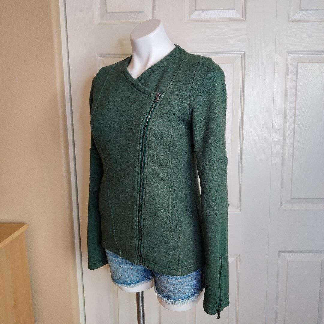 Under Armour Allseason gear fitted Studio Terry Moto jacket sz S Size S / US 4 / IT 40 - 5 Thumbnail
