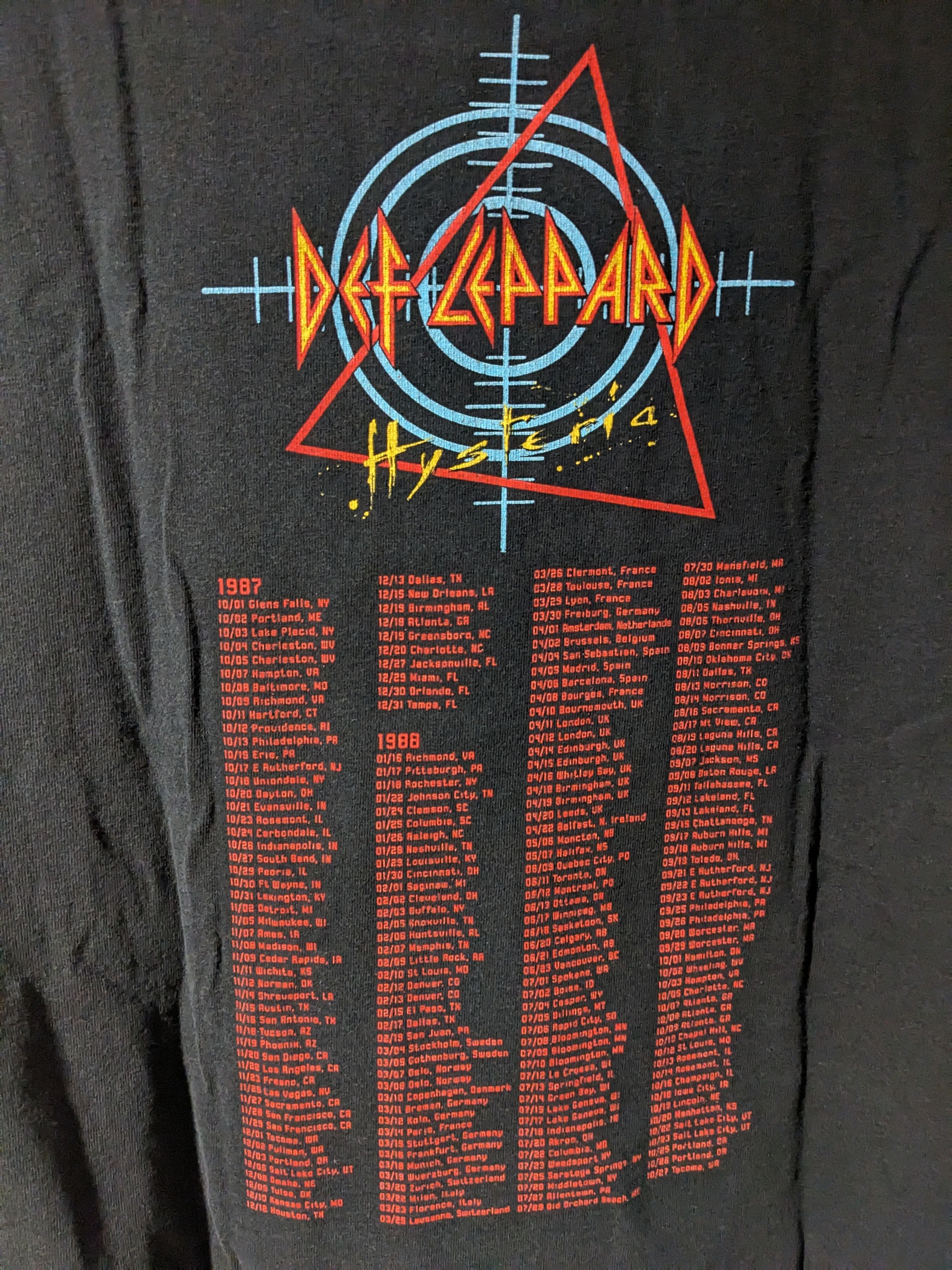 Band Tees × Def Leppard × Vintage Vintage 2006 Def Leppard Hysteria Tour Black X-Large T-Shirt Size US XL / EU 56 / 4 - 6 Thumbnail