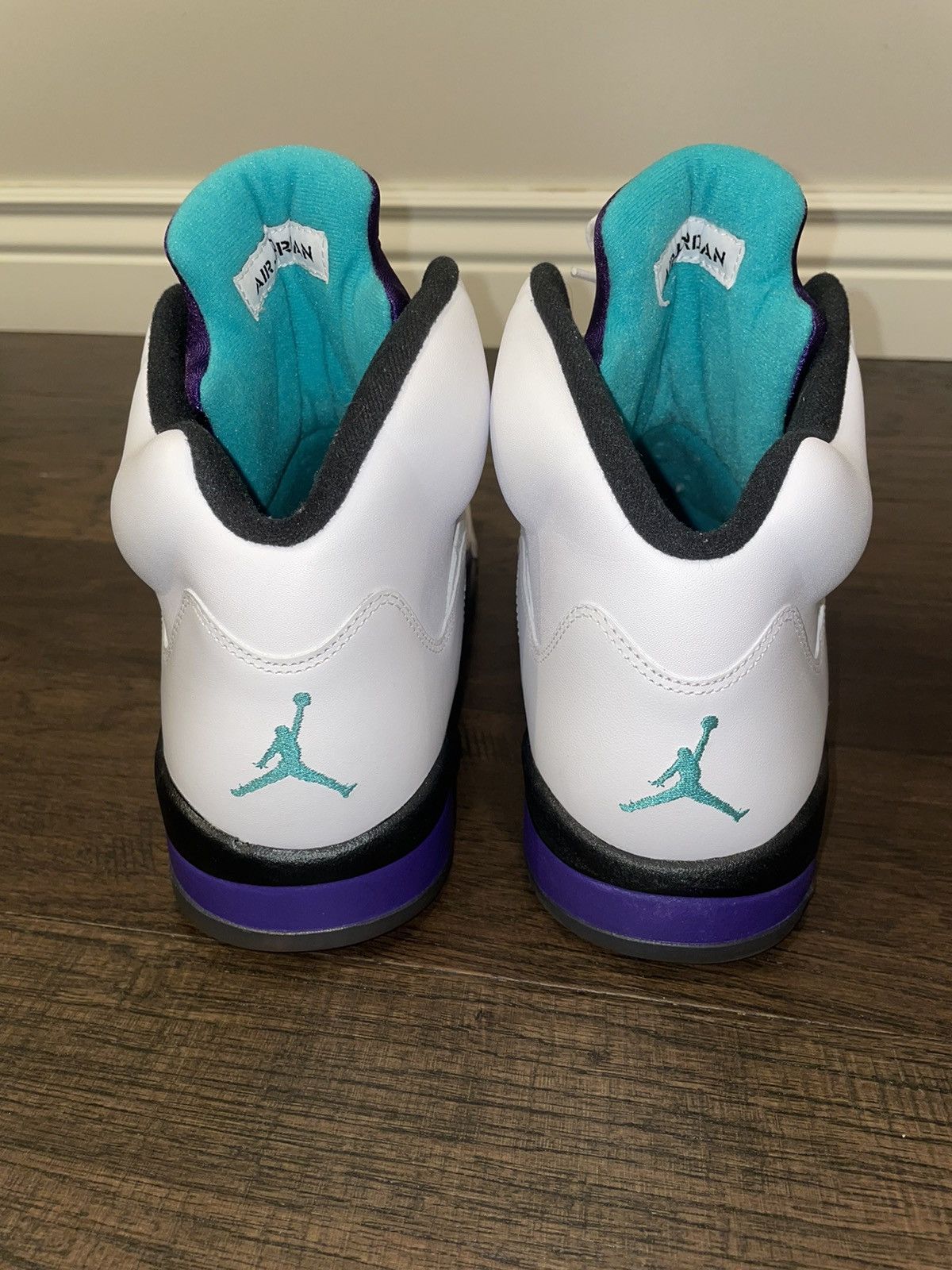 Jordan Brand Retro Air Jordan 5 Grape Size US 12 / EU 45 - 5 Thumbnail