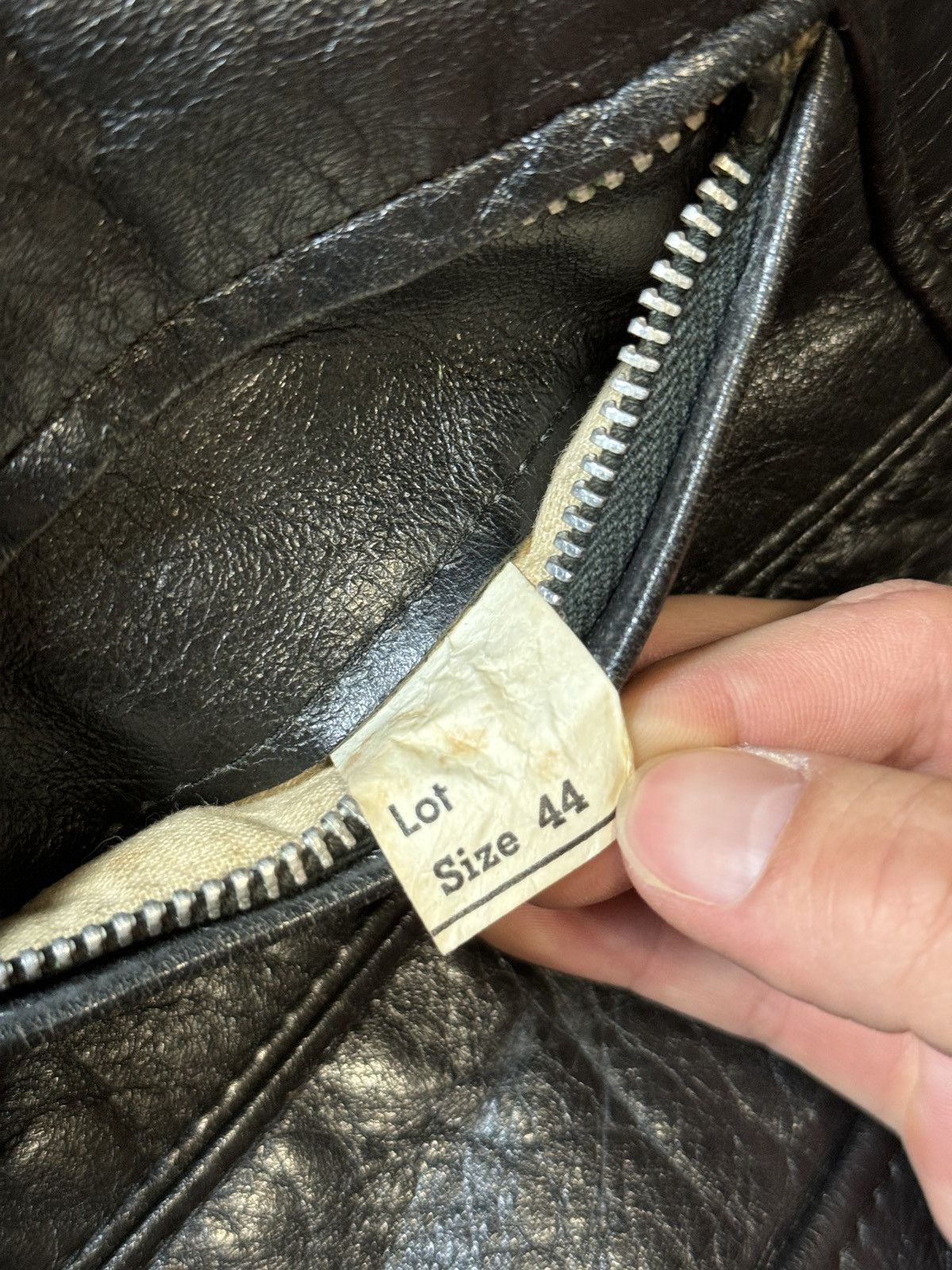Vintage Vintage 60s 70s Leather Biker Cafe Racer Serval Jacket Size US M / EU 48-50 / 2 - 4 Thumbnail