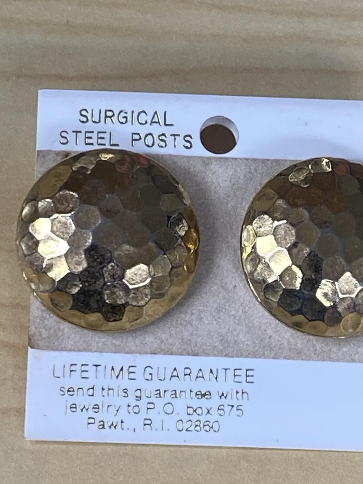 The Unbranded Brand Goldtone Hammered Round Metal Dome Shape Earrings**Pierced Size ONE SIZE - 2 Thumbnail