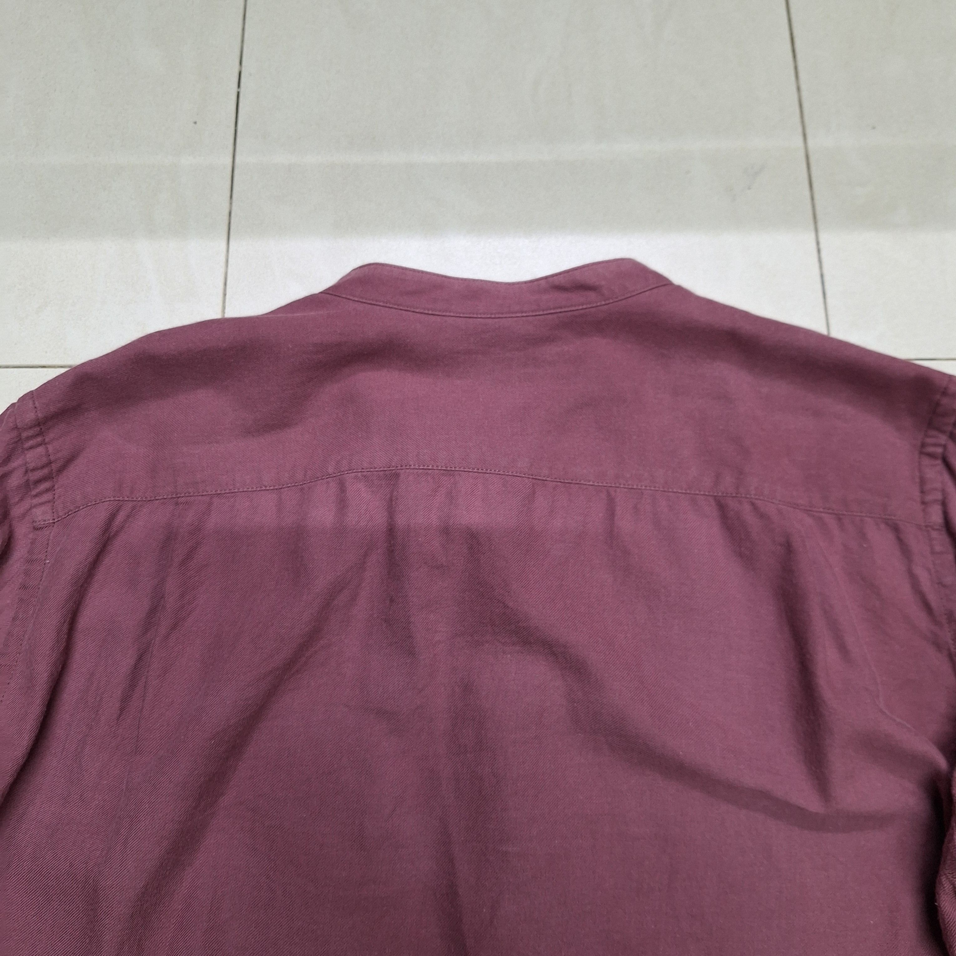 Japanese Brand Uniqlo Mandarin Collar Button Shirt Size US M / EU 48-50 / 2 - 8 Thumbnail