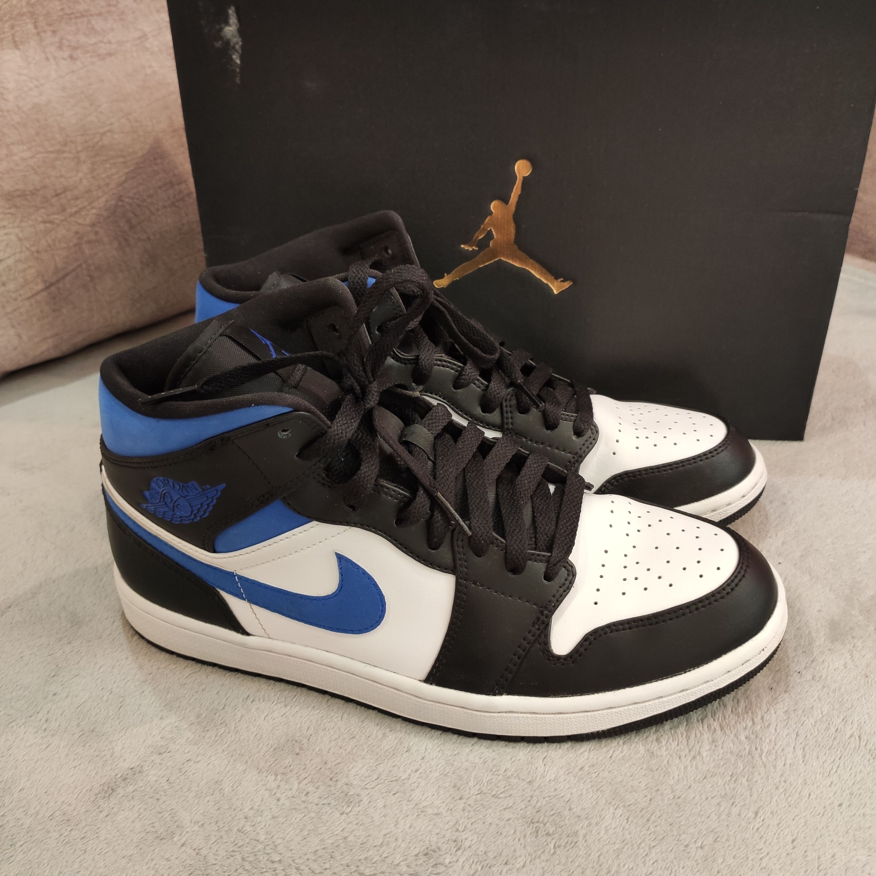 jordan 1 mid black racer blue