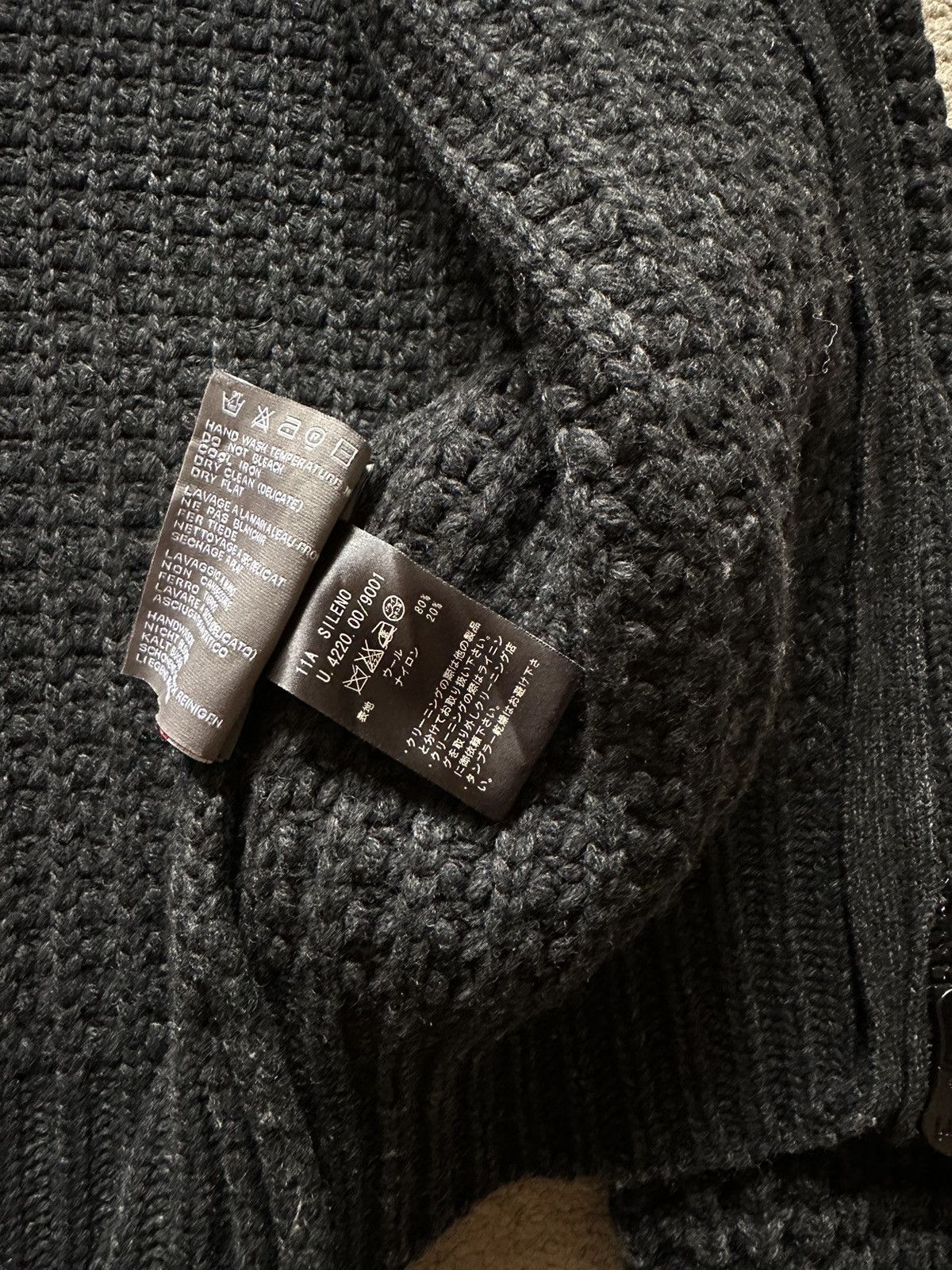 Duvetica AW11 Duvetica Heavy Hand Knit Cowichan Jacket Size US M / EU 48-50 / 2 - 12 Thumbnail